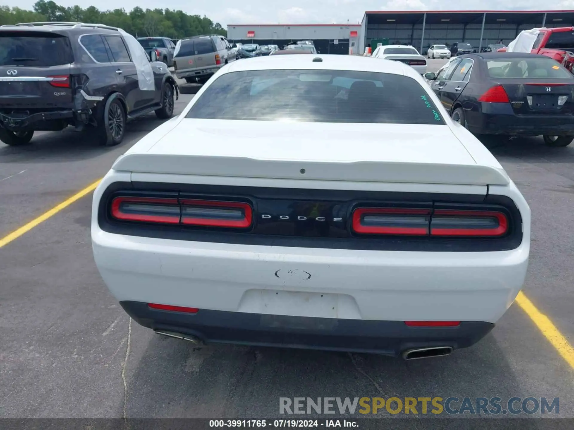 16 fotografías del automóvil dañado 2C3CDZAG1KH525010 DODGE CHALLENGER 2019