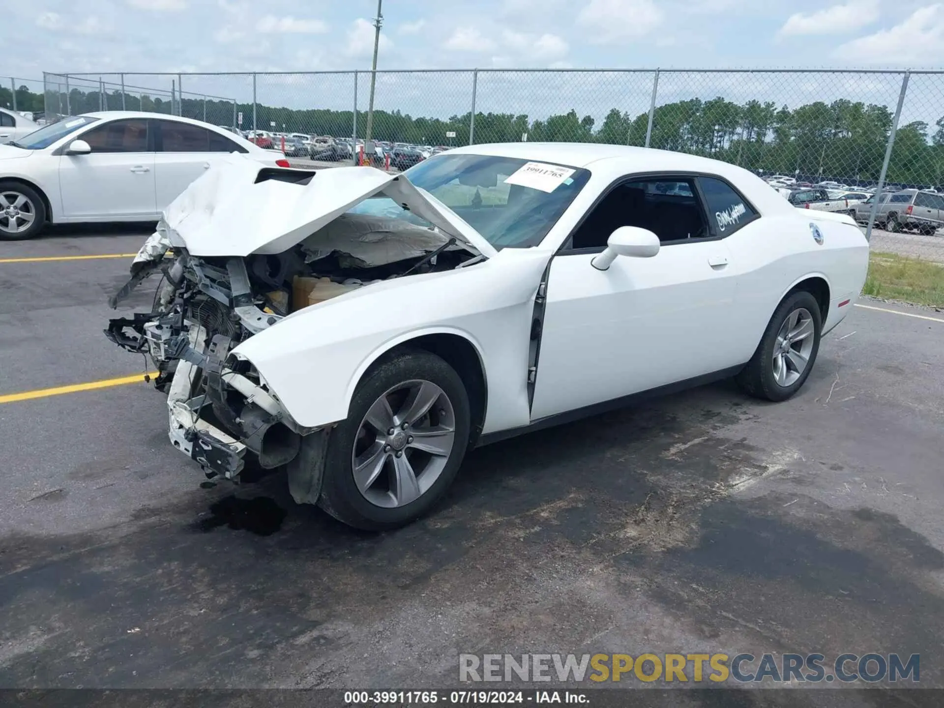 2 fotografías del automóvil dañado 2C3CDZAG1KH525010 DODGE CHALLENGER 2019