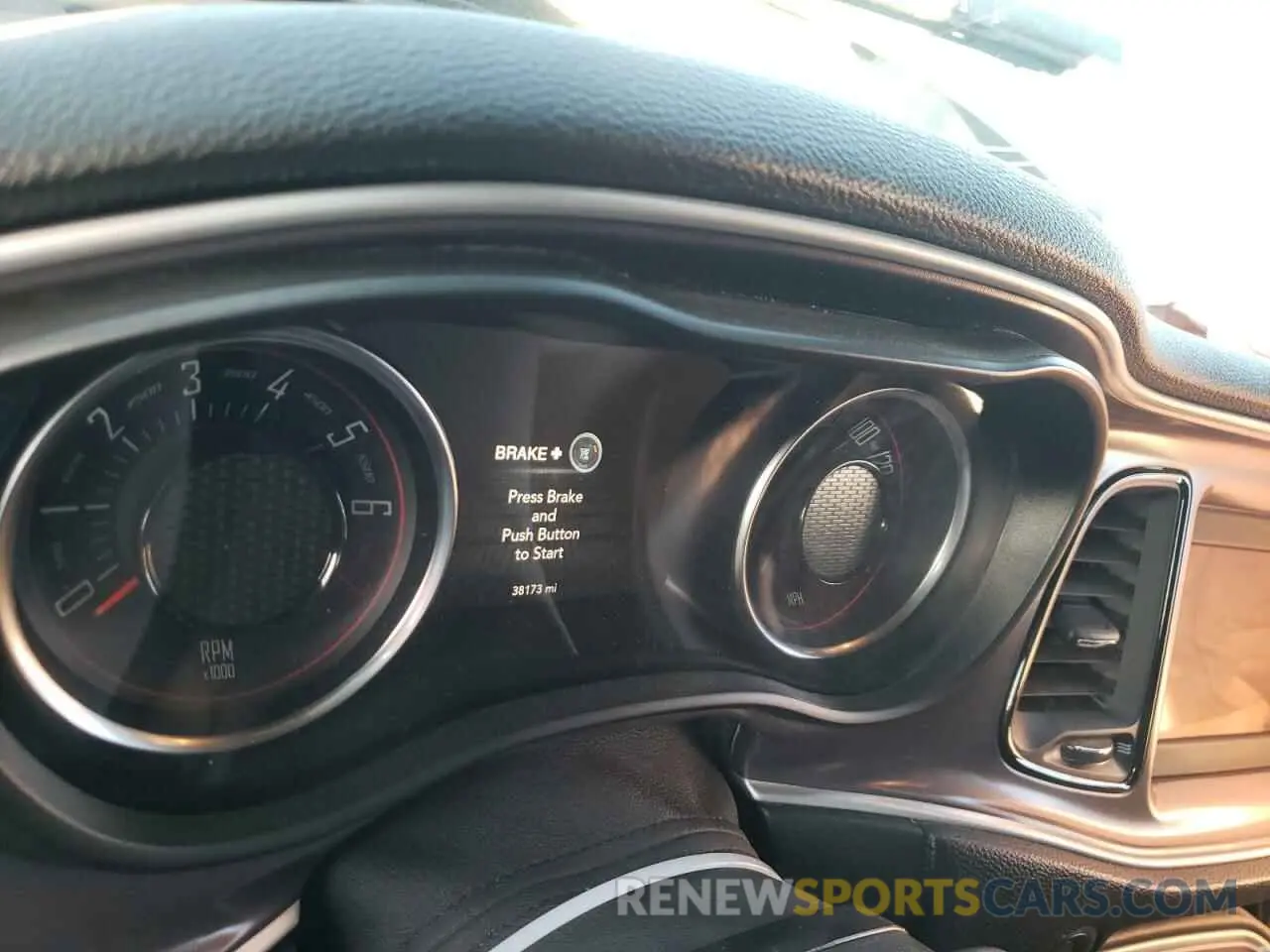 9 fotografías del automóvil dañado 2C3CDZAG1KH525041 DODGE CHALLENGER 2019