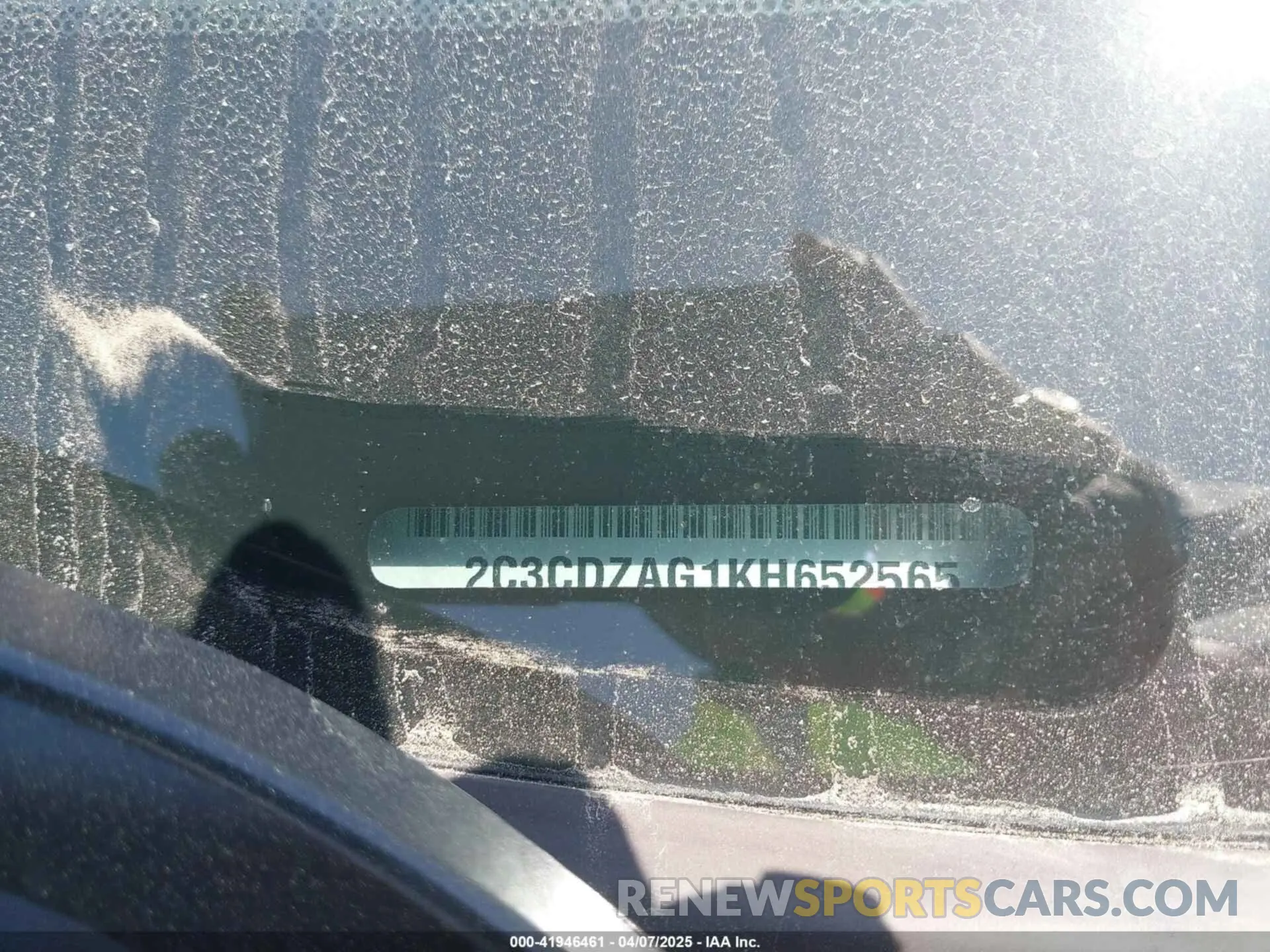 9 fotografías del automóvil dañado 2C3CDZAG1KH652565 DODGE CHALLENGER 2019