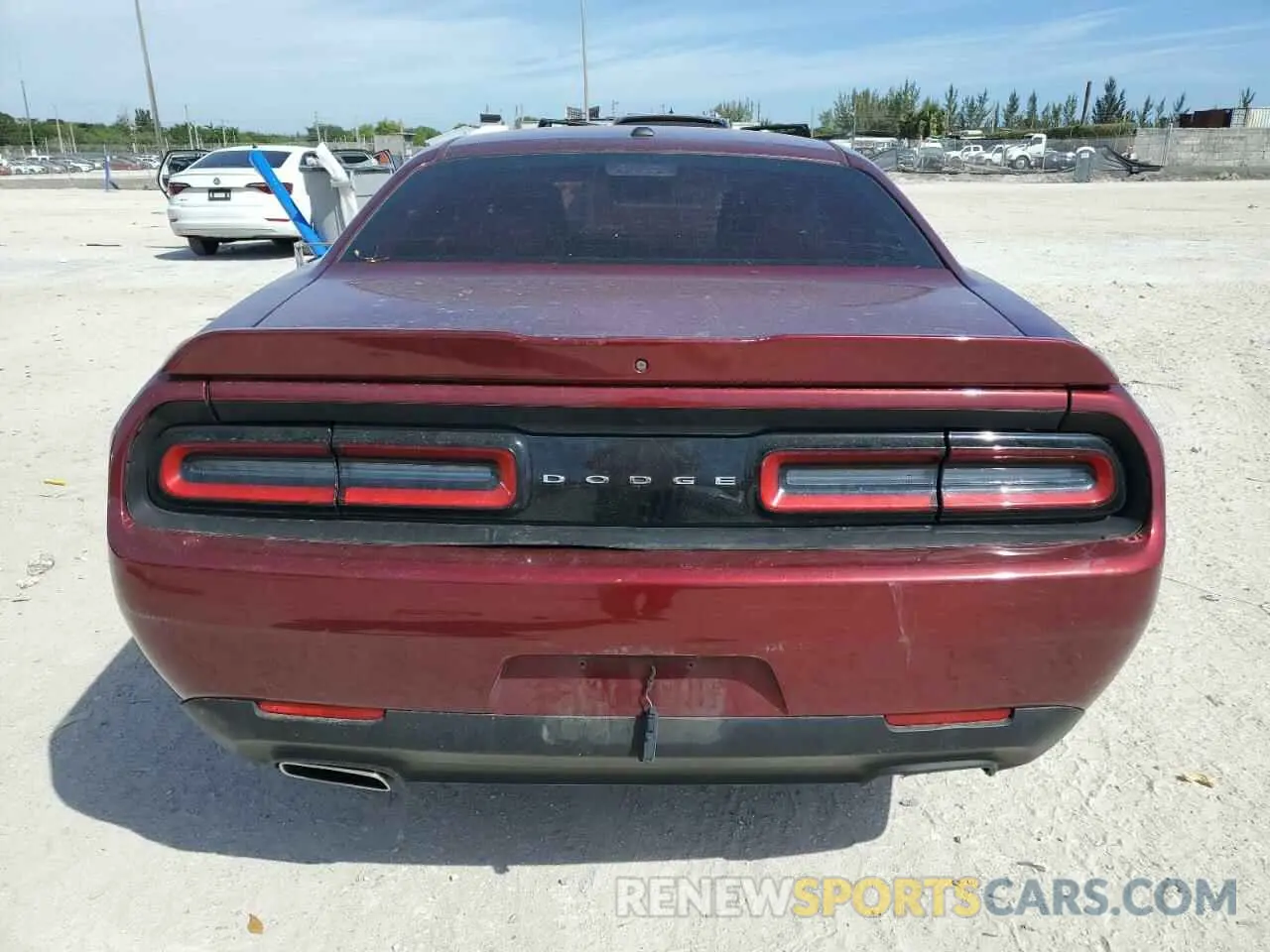 6 fotografías del automóvil dañado 2C3CDZAG1KH705538 DODGE CHALLENGER 2019