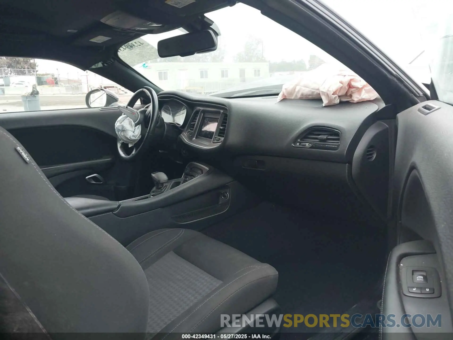 5 fotografías del automóvil dañado 2C3CDZAG2KH701594 DODGE CHALLENGER 2019