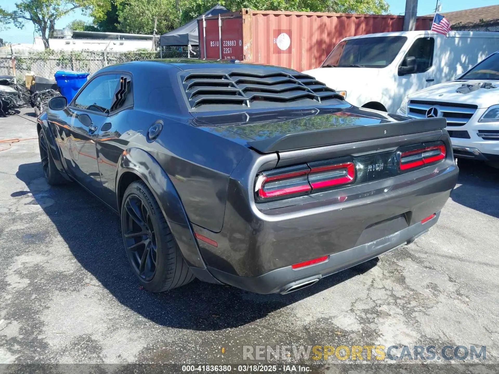 3 fotografías del automóvil dañado 2C3CDZAG2KH735616 DODGE CHALLENGER 2019