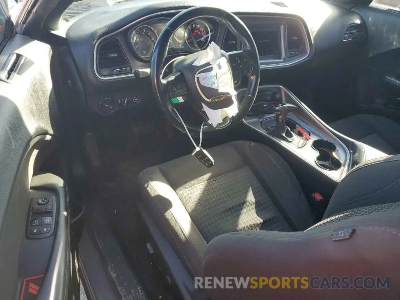 8 fotografías del automóvil dañado 2C3CDZAG3KH669688 DODGE CHALLENGER 2019