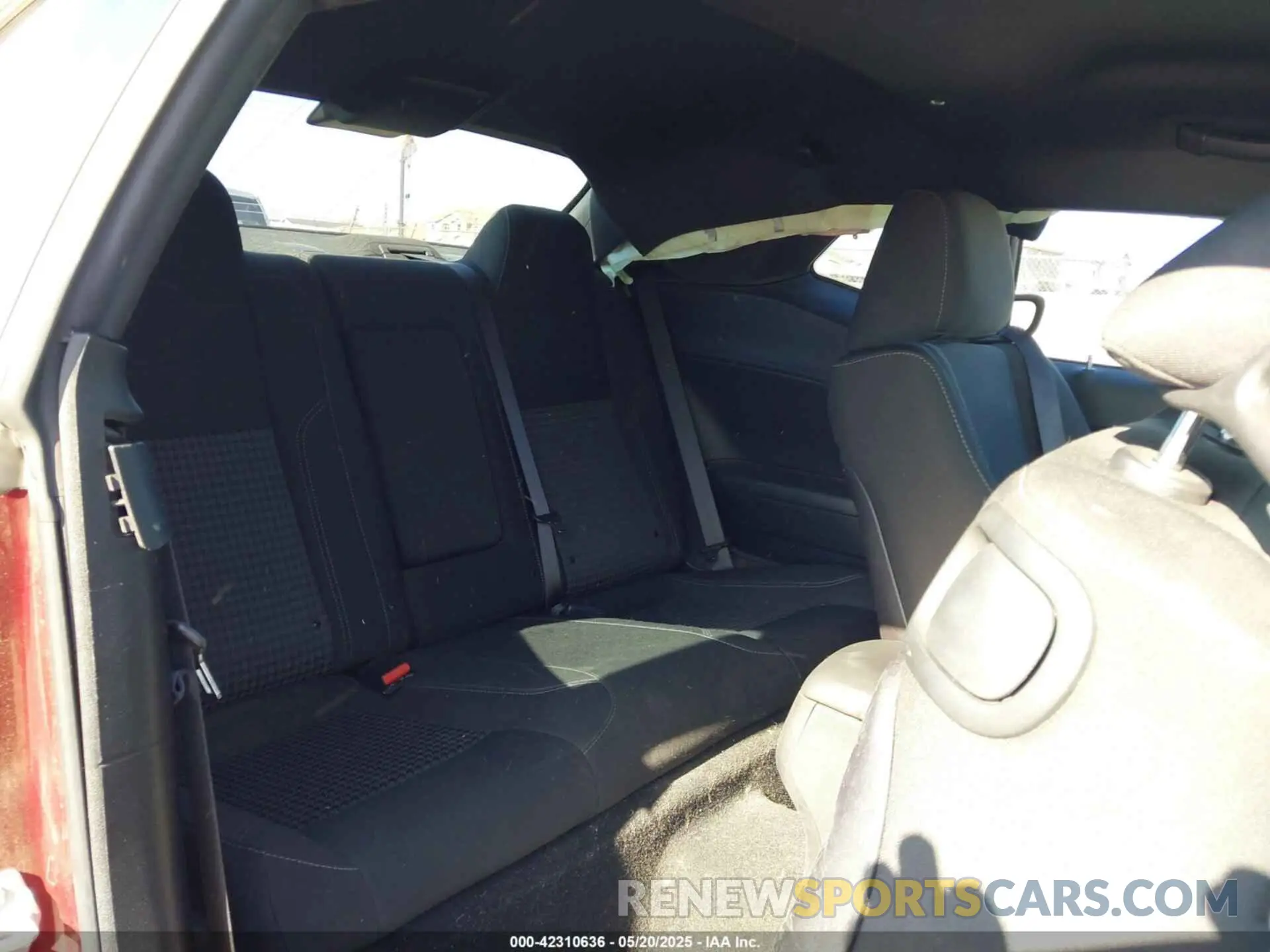 8 fotografías del automóvil dañado 2C3CDZAG3KH744129 DODGE CHALLENGER 2019