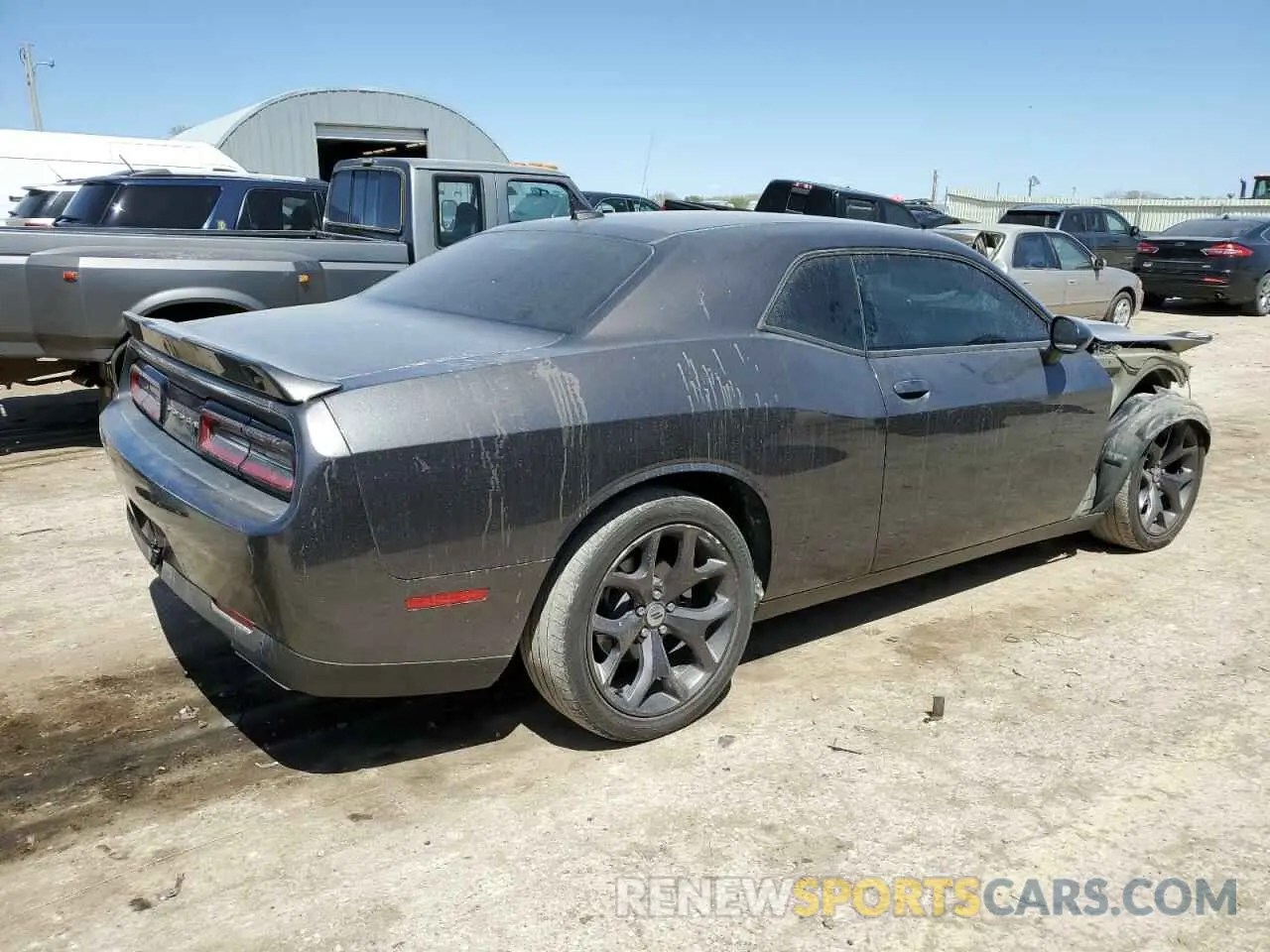 3 fotografías del automóvil dañado 2C3CDZAG4KH586996 DODGE CHALLENGER 2019