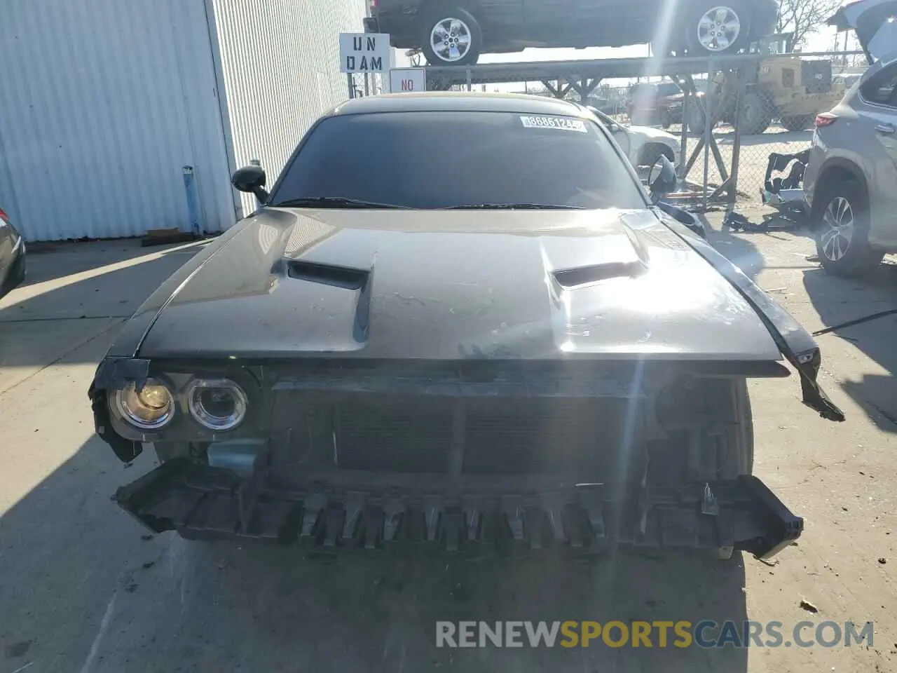 5 fotografías del automóvil dañado 2C3CDZAG4KH677296 DODGE CHALLENGER 2019