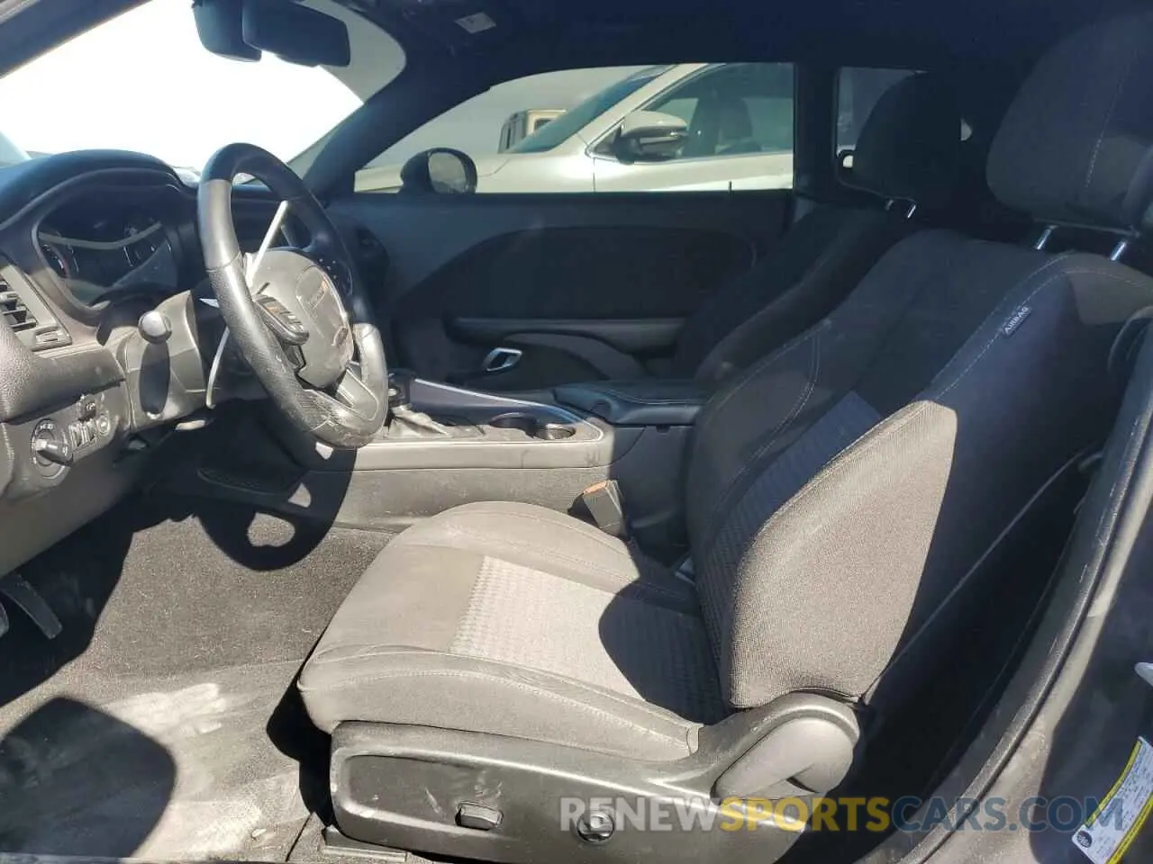 7 fotografías del automóvil dañado 2C3CDZAG4KH735469 DODGE CHALLENGER 2019