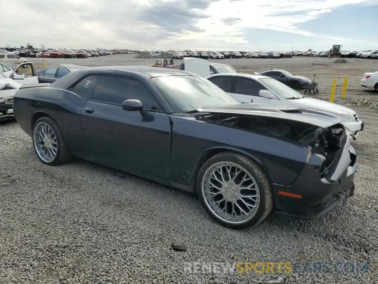 4 fotografías del automóvil dañado 2C3CDZAG5KH656439 DODGE CHALLENGER 2019