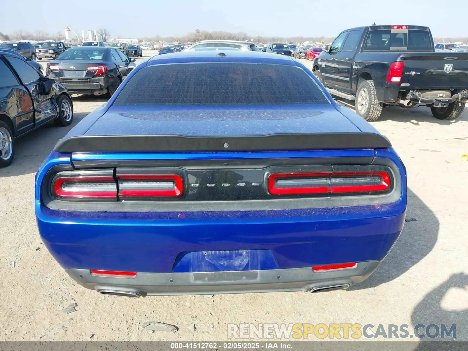 16 fotografías del automóvil dañado 2C3CDZAG5KH668803 DODGE CHALLENGER 2019