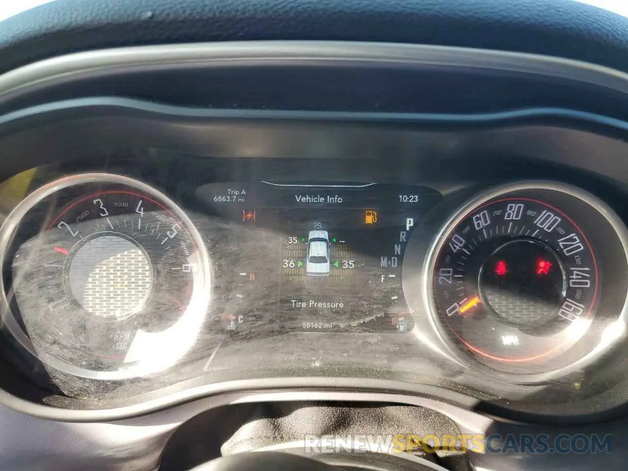 9 fotografías del automóvil dañado 2C3CDZAG5KH669577 DODGE CHALLENGER 2019