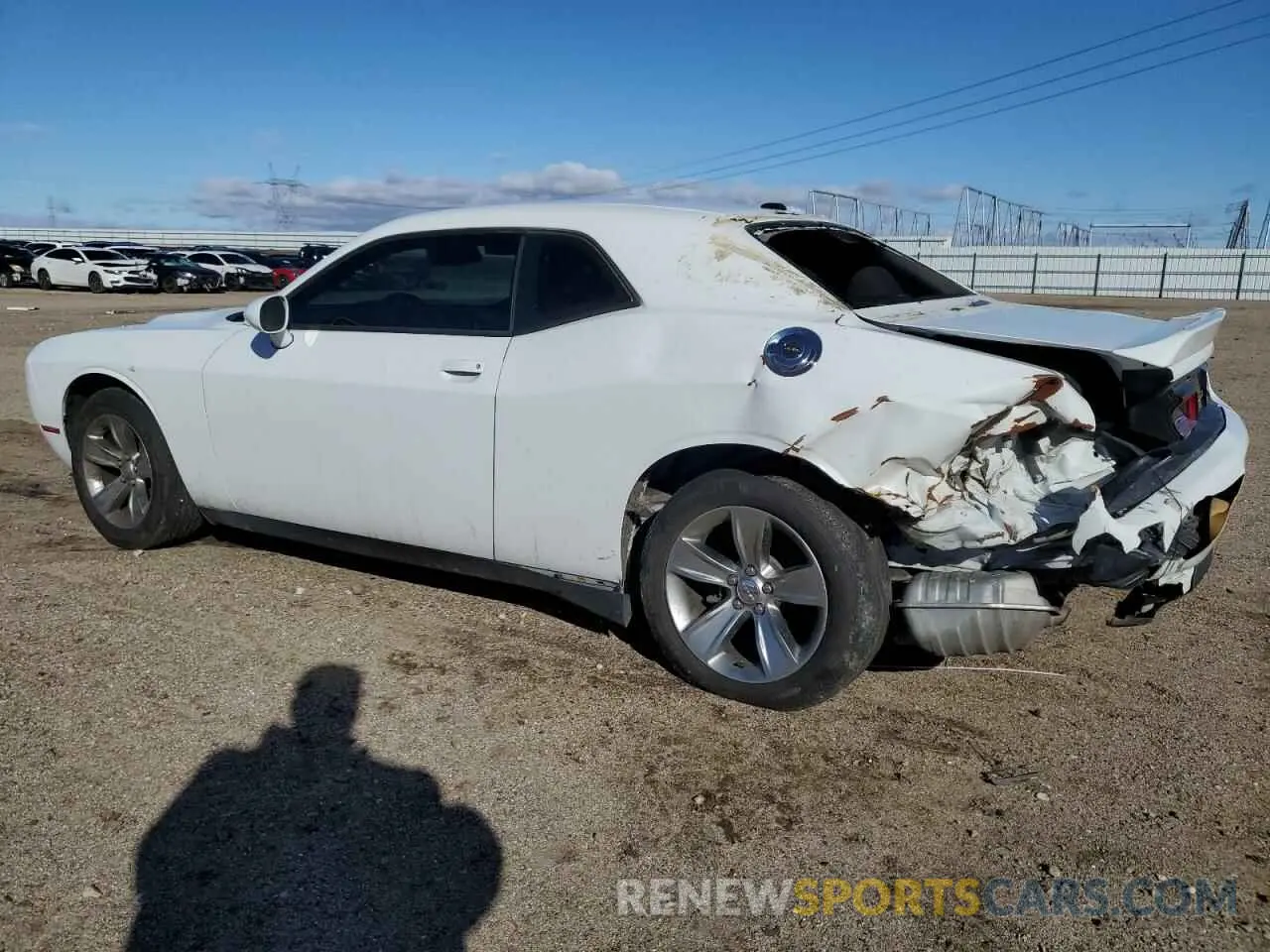 2 fotografías del automóvil dañado 2C3CDZAG5KH669997 DODGE CHALLENGER 2019