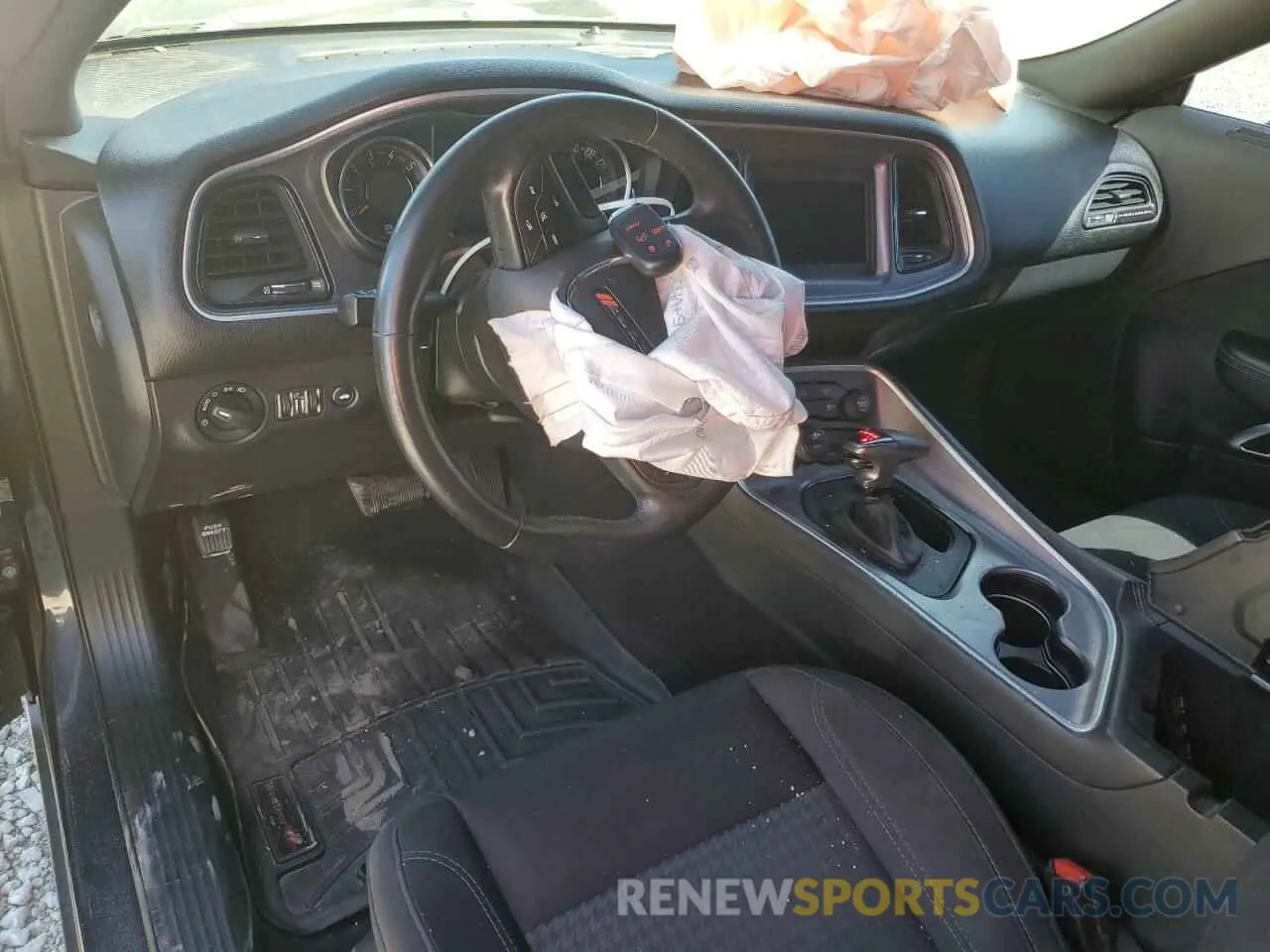 8 fotografías del automóvil dañado 2C3CDZAG6KH674237 DODGE CHALLENGER 2019