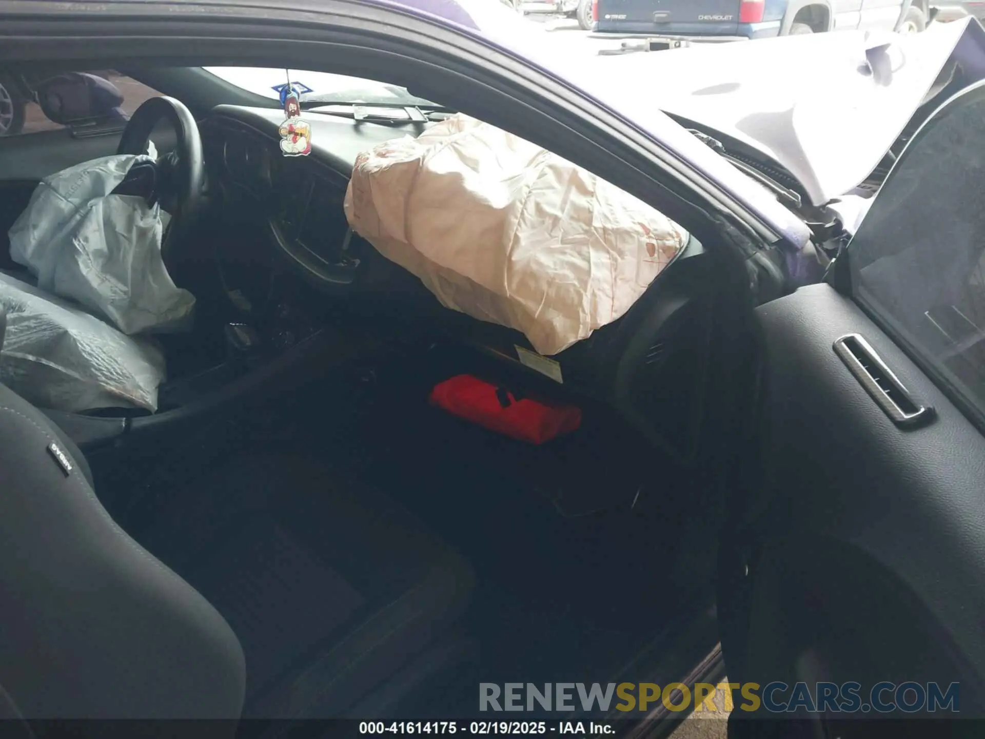 5 fotografías del automóvil dañado 2C3CDZAG6KH731682 DODGE CHALLENGER 2019