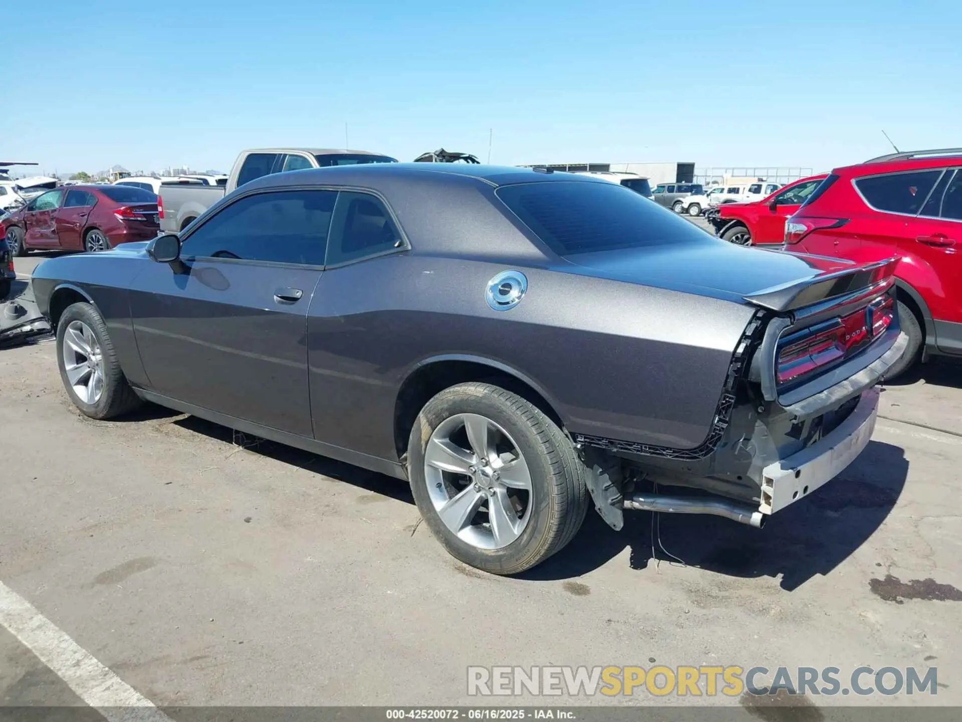 3 fotografías del automóvil dañado 2C3CDZAG7KH623278 DODGE CHALLENGER 2019