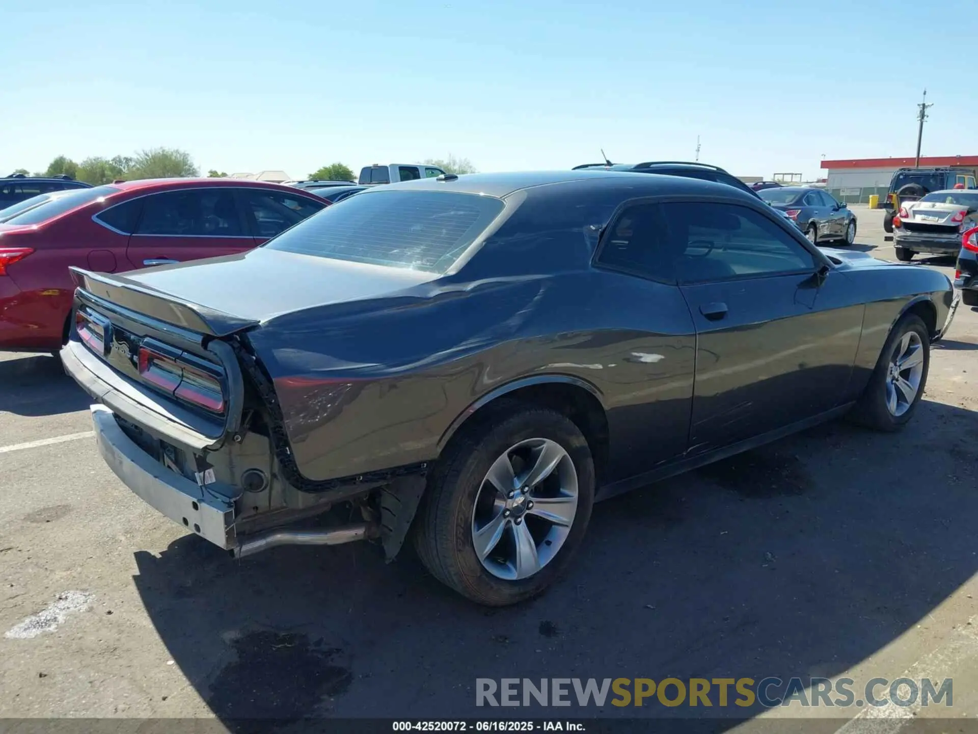 4 fotografías del automóvil dañado 2C3CDZAG7KH623278 DODGE CHALLENGER 2019