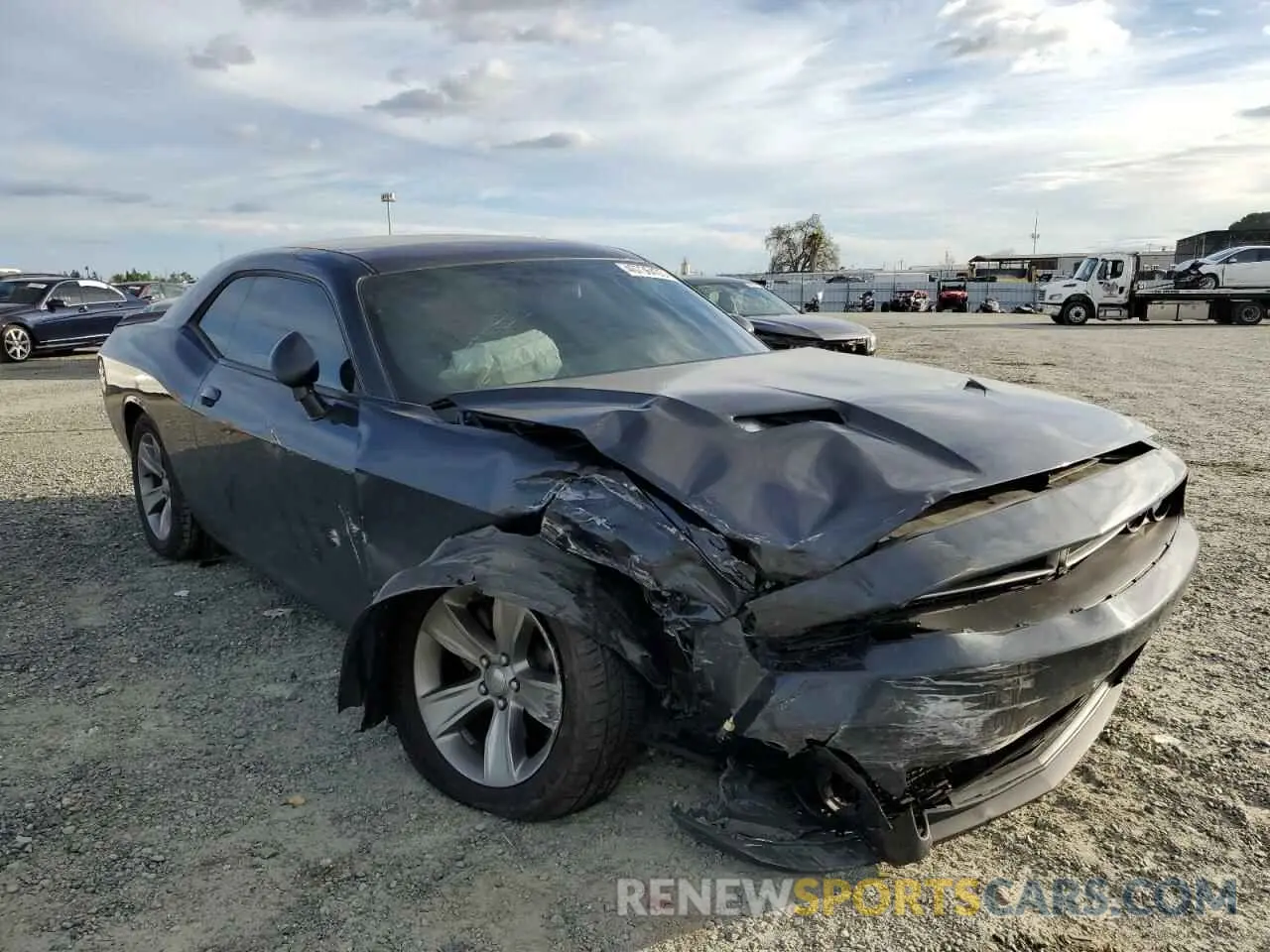 4 fotografías del automóvil dañado 2C3CDZAG8KH509337 DODGE CHALLENGER 2019