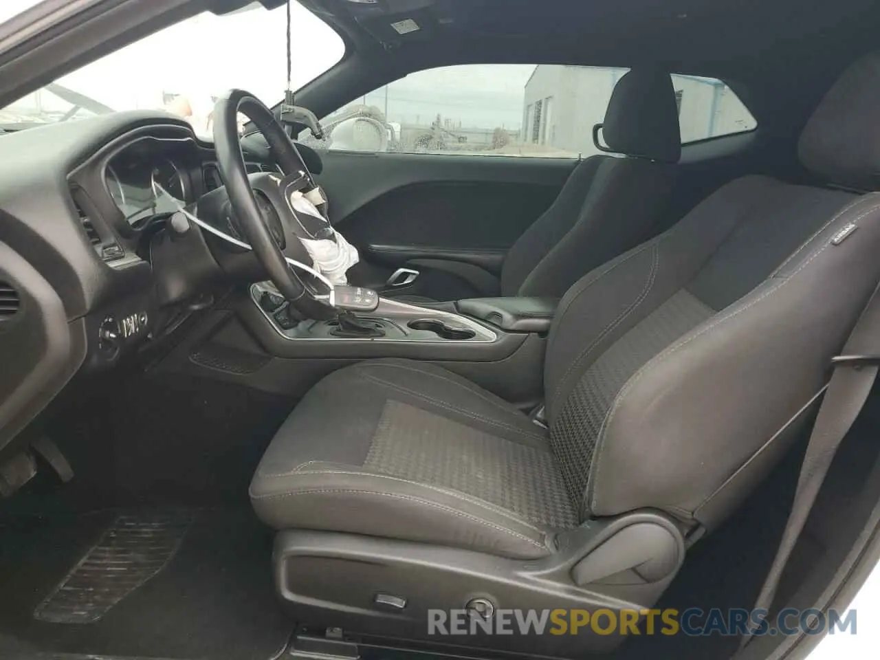 7 fotografías del automóvil dañado 2C3CDZAG8KH619868 DODGE CHALLENGER 2019