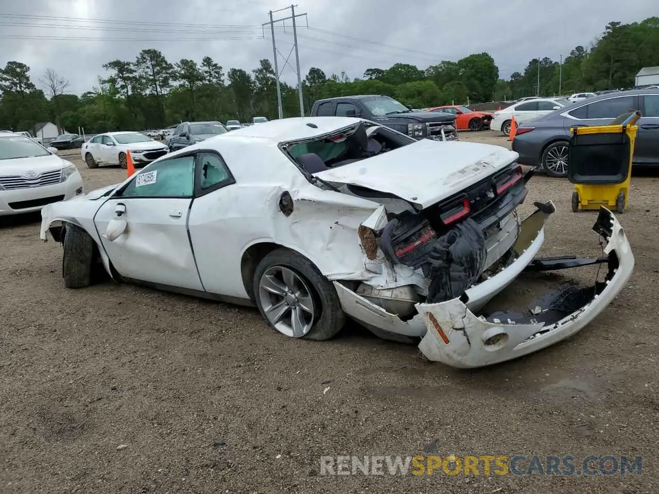 2 fotografías del automóvil dañado 2C3CDZAG8KH714592 DODGE CHALLENGER 2019
