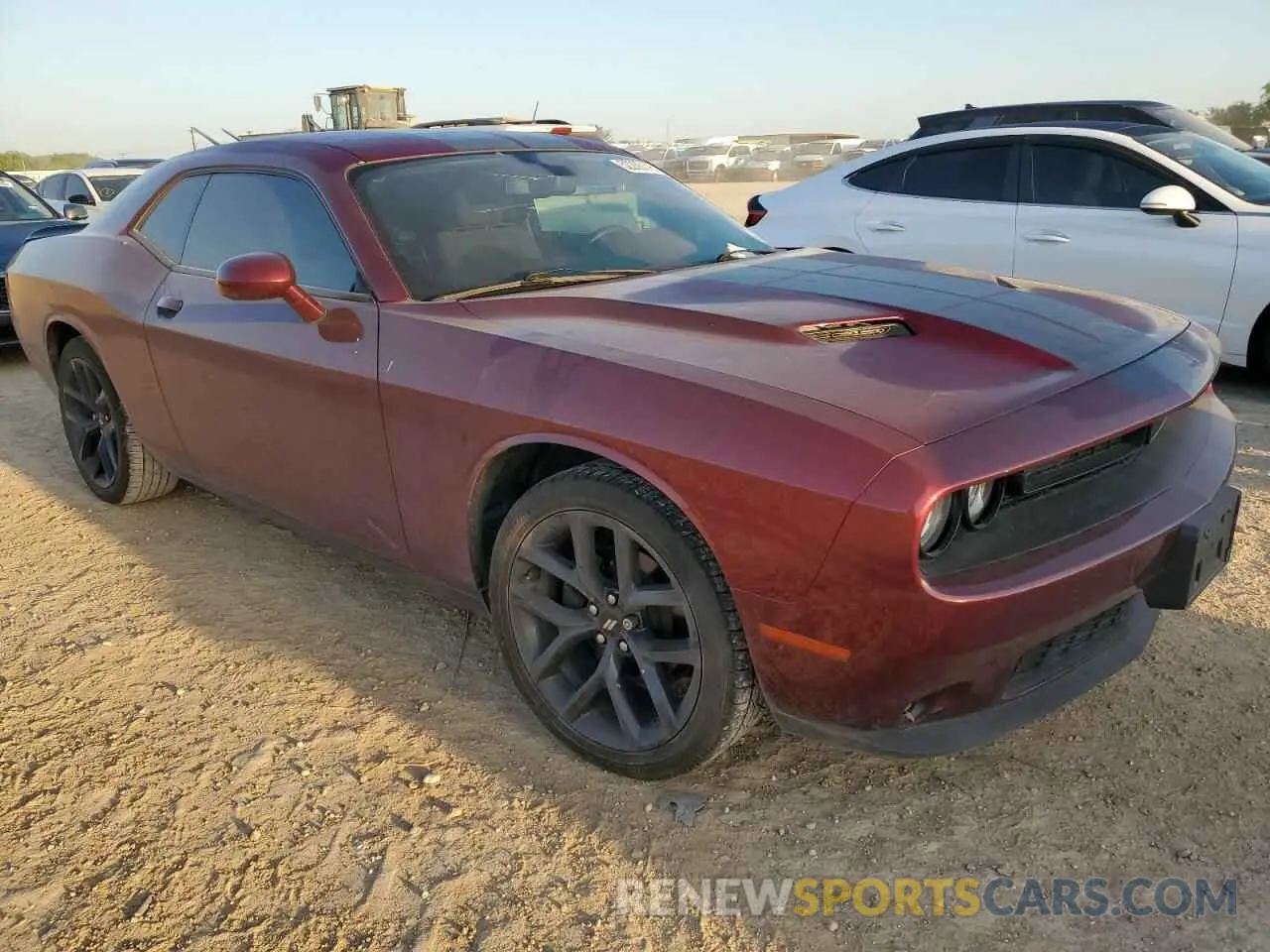 4 fotografías del automóvil dañado 2C3CDZAG8KH716813 DODGE CHALLENGER 2019