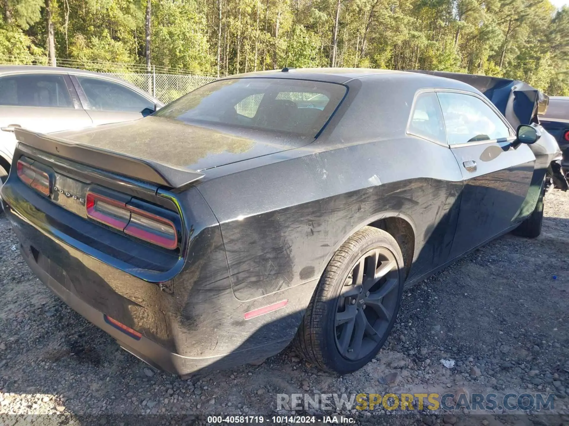 4 fotografías del automóvil dañado 2C3CDZAG8KH717122 DODGE CHALLENGER 2019