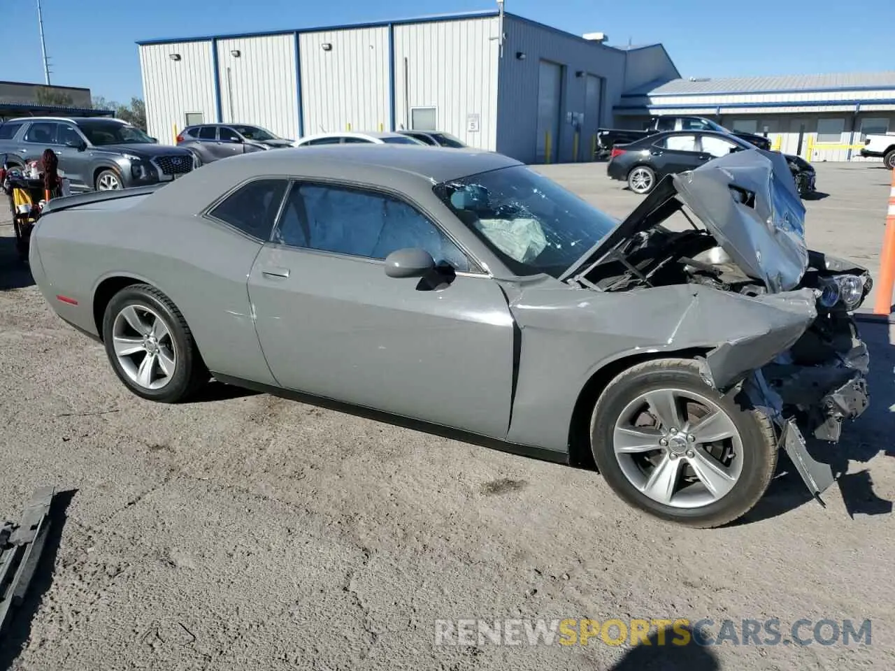4 fotografías del automóvil dañado 2C3CDZAG9KH674054 DODGE CHALLENGER 2019