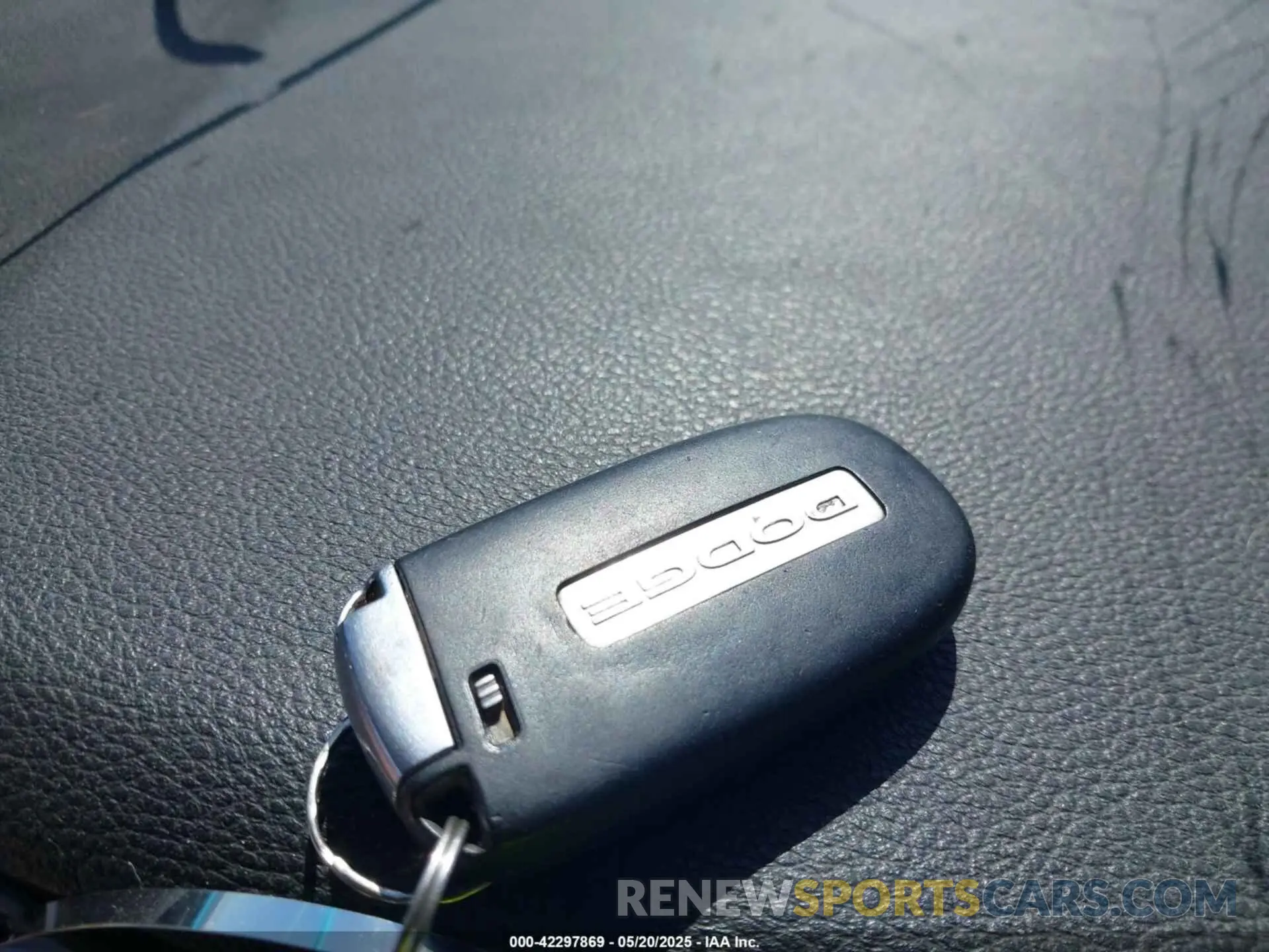 11 fotografías del automóvil dañado 2C3CDZAGXKH504141 DODGE CHALLENGER 2019