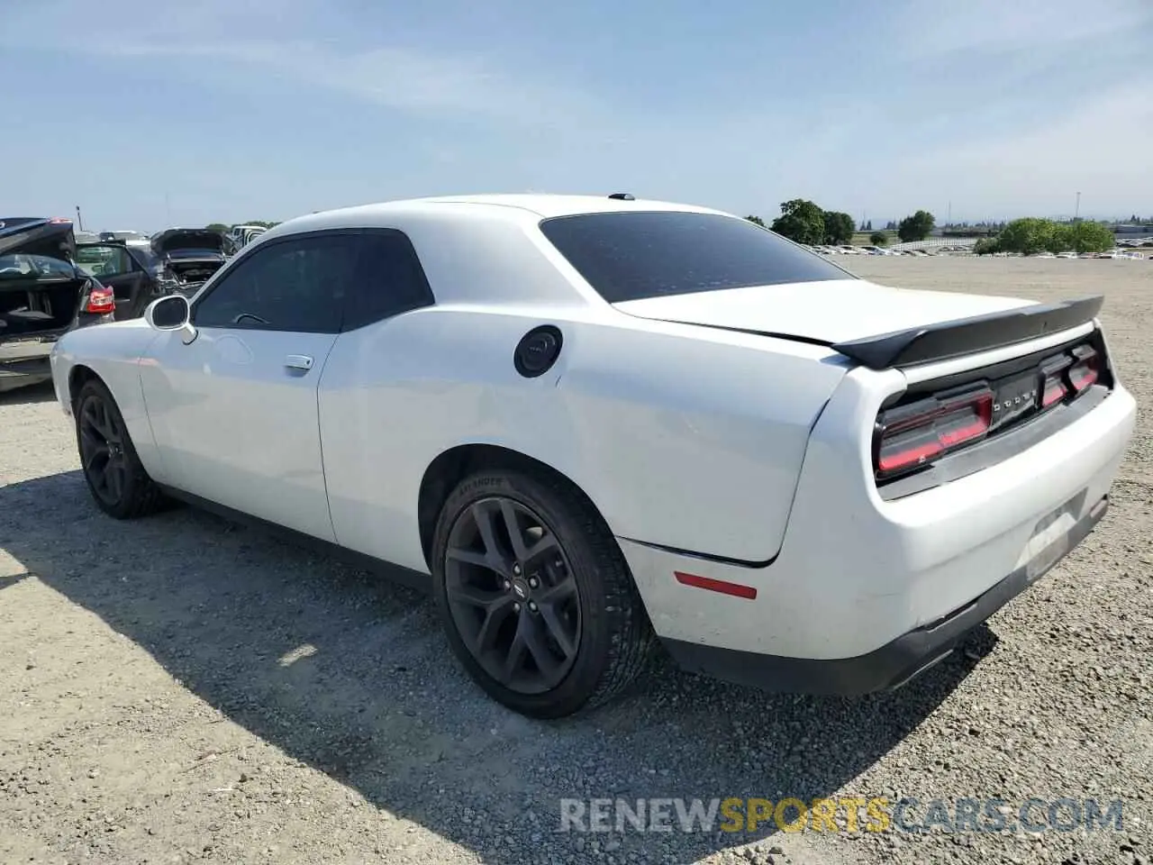2 fotografías del automóvil dañado 2C3CDZAGXKH659675 DODGE CHALLENGER 2019