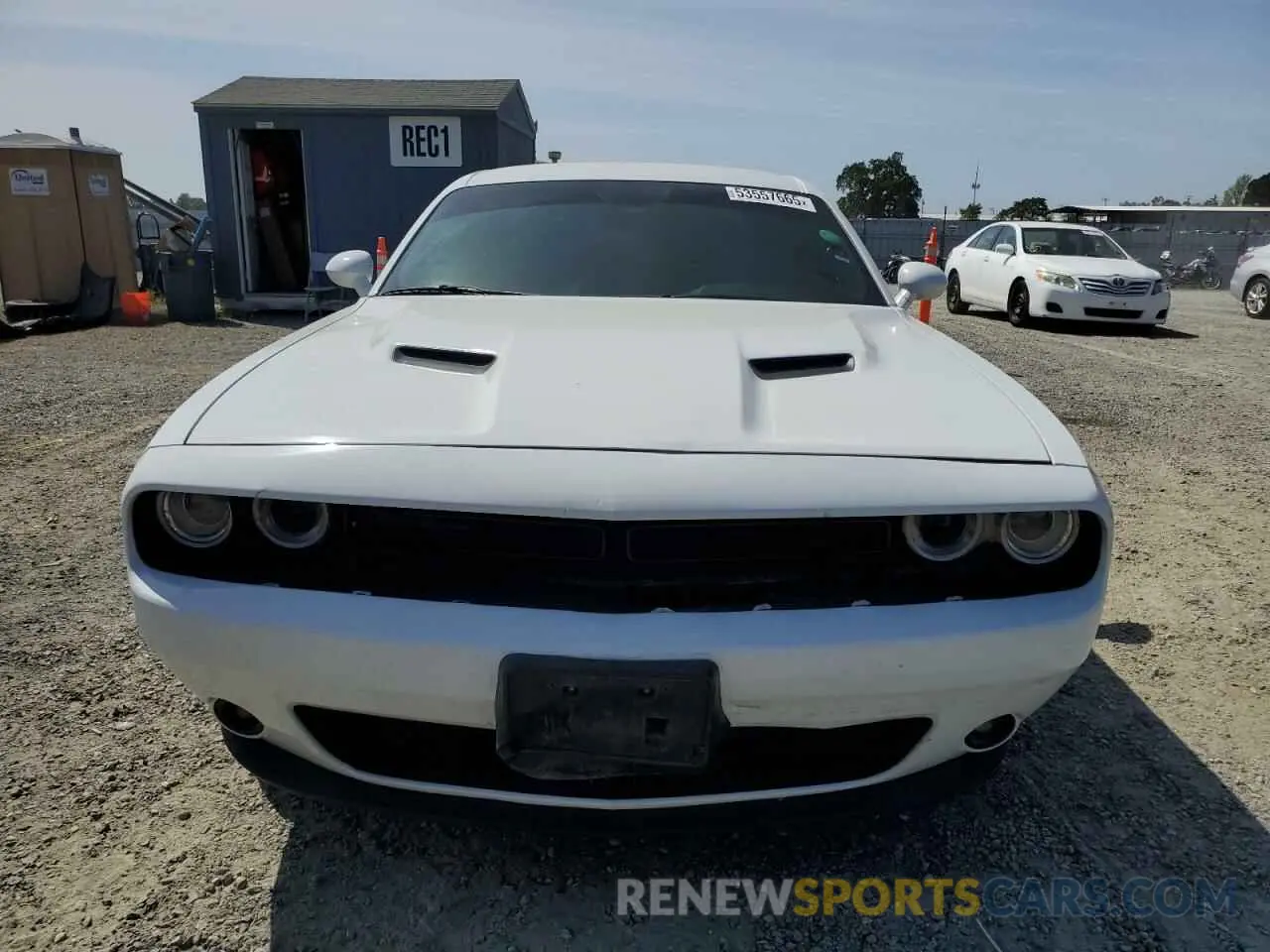 5 fotografías del automóvil dañado 2C3CDZAGXKH659675 DODGE CHALLENGER 2019
