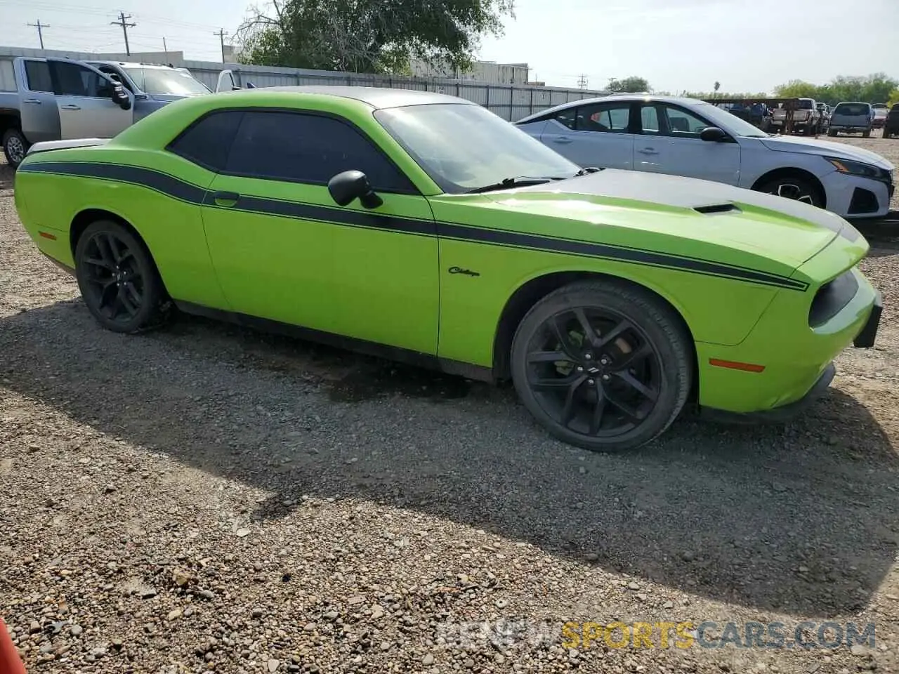 4 fotografías del automóvil dañado 2C3CDZAGXKH688030 DODGE CHALLENGER 2019