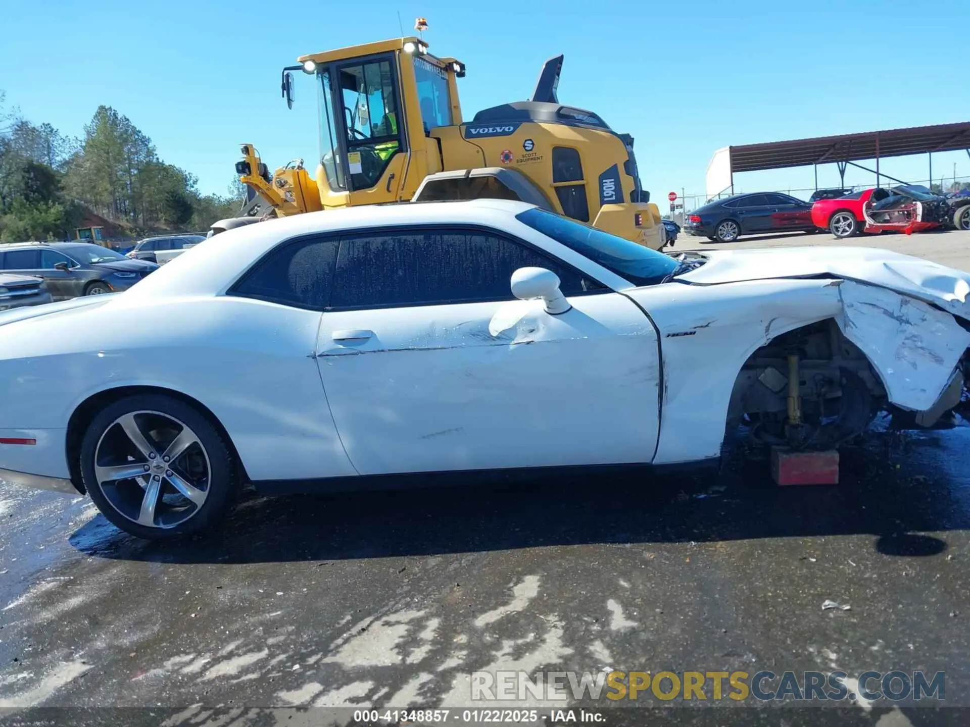14 fotografías del automóvil dañado 2C3CDZBT2KH641411 DODGE CHALLENGER 2019
