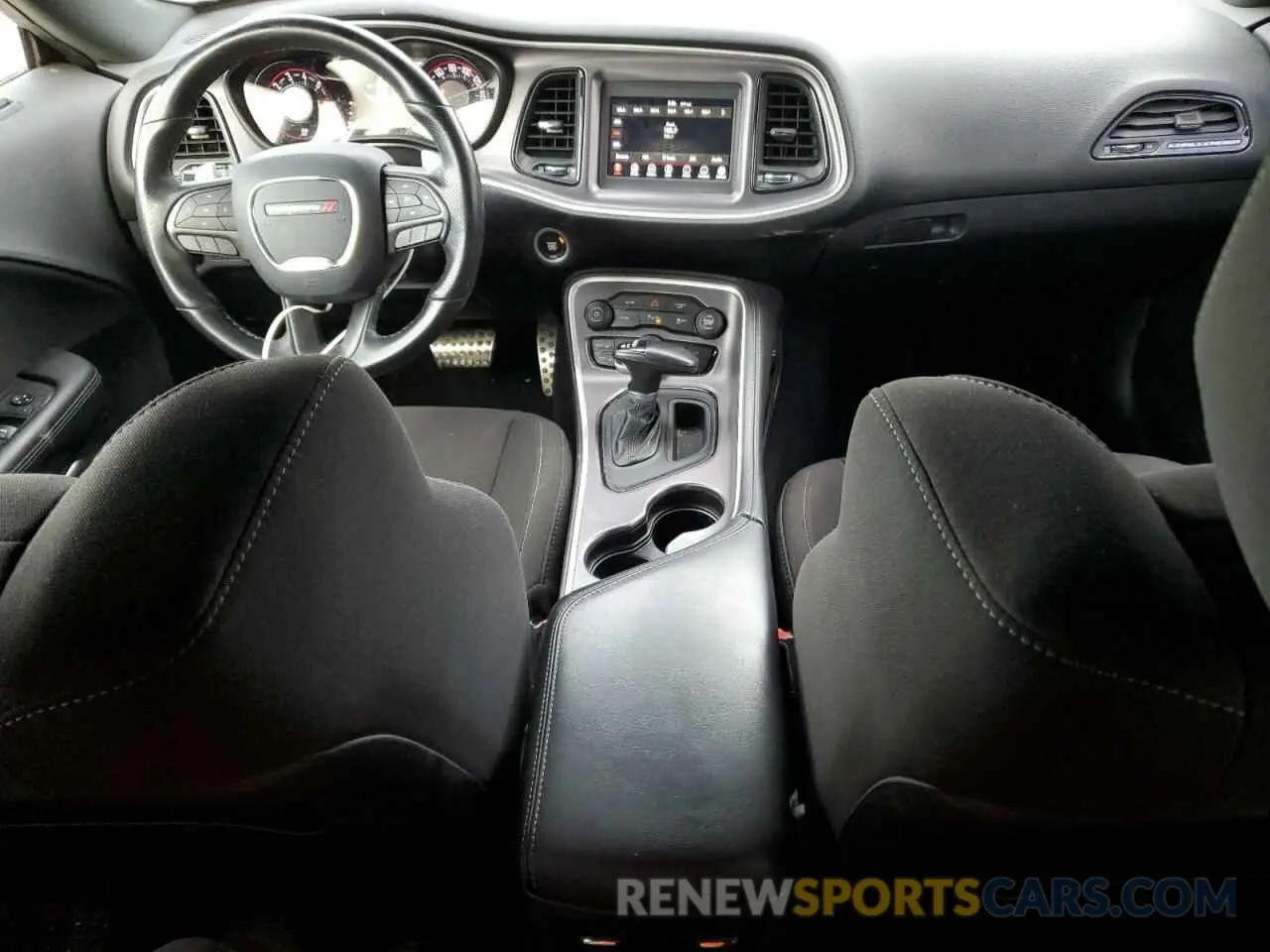 8 fotografías del automóvil dañado 2C3CDZBT2KH708766 DODGE CHALLENGER 2019