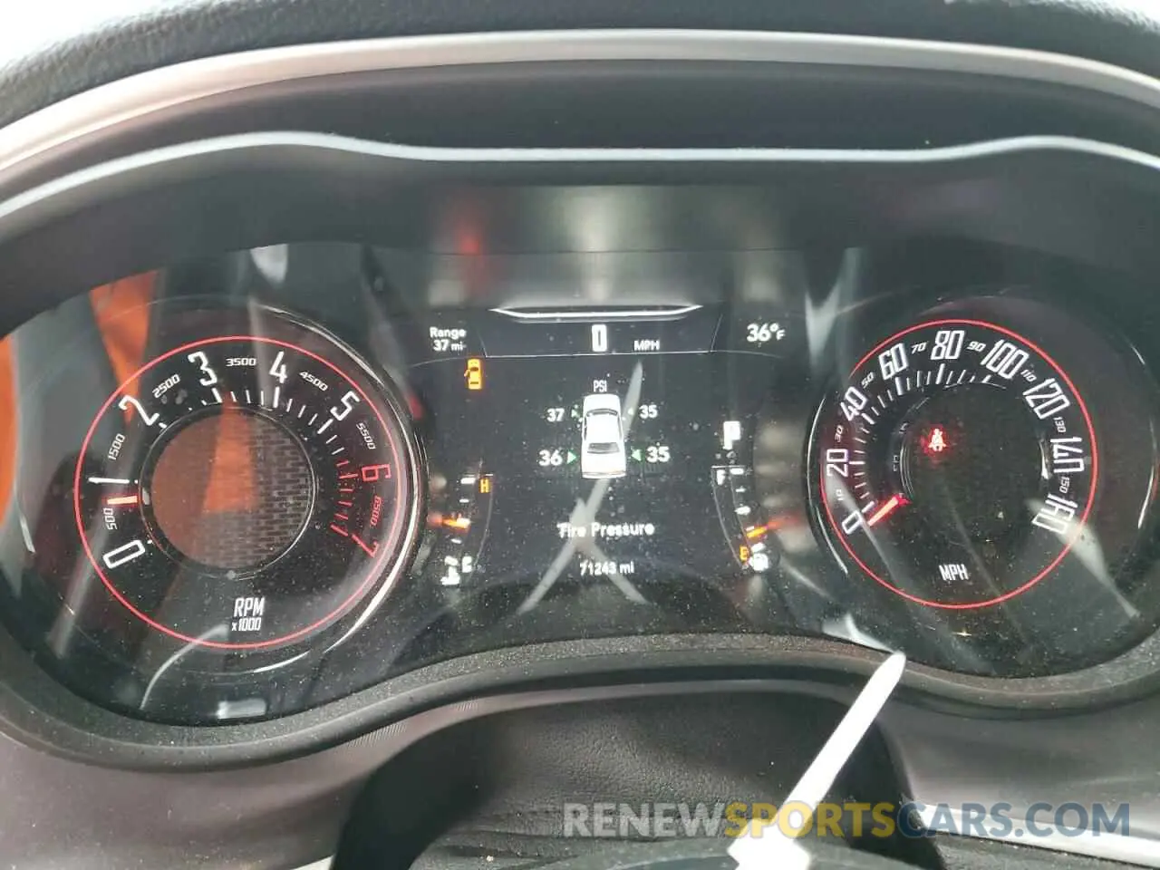 9 fotografías del automóvil dañado 2C3CDZBT2KH708766 DODGE CHALLENGER 2019