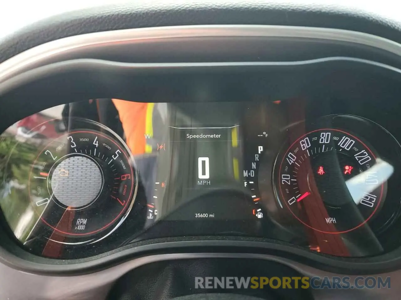 9 fotografías del automóvil dañado 2C3CDZBT2KH724319 DODGE CHALLENGER 2019