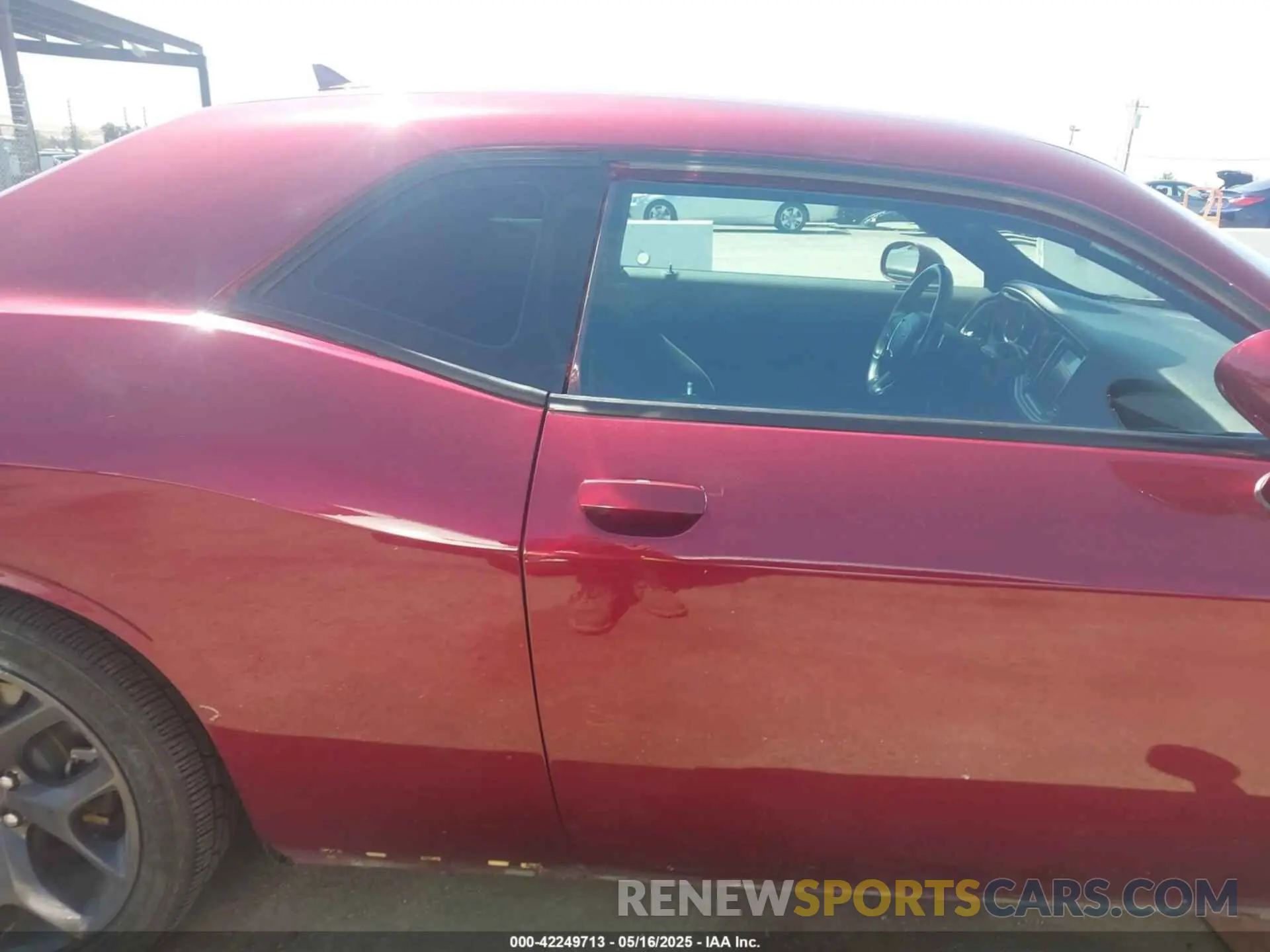 14 fotografías del automóvil dañado 2C3CDZBT2KH751102 DODGE CHALLENGER 2019