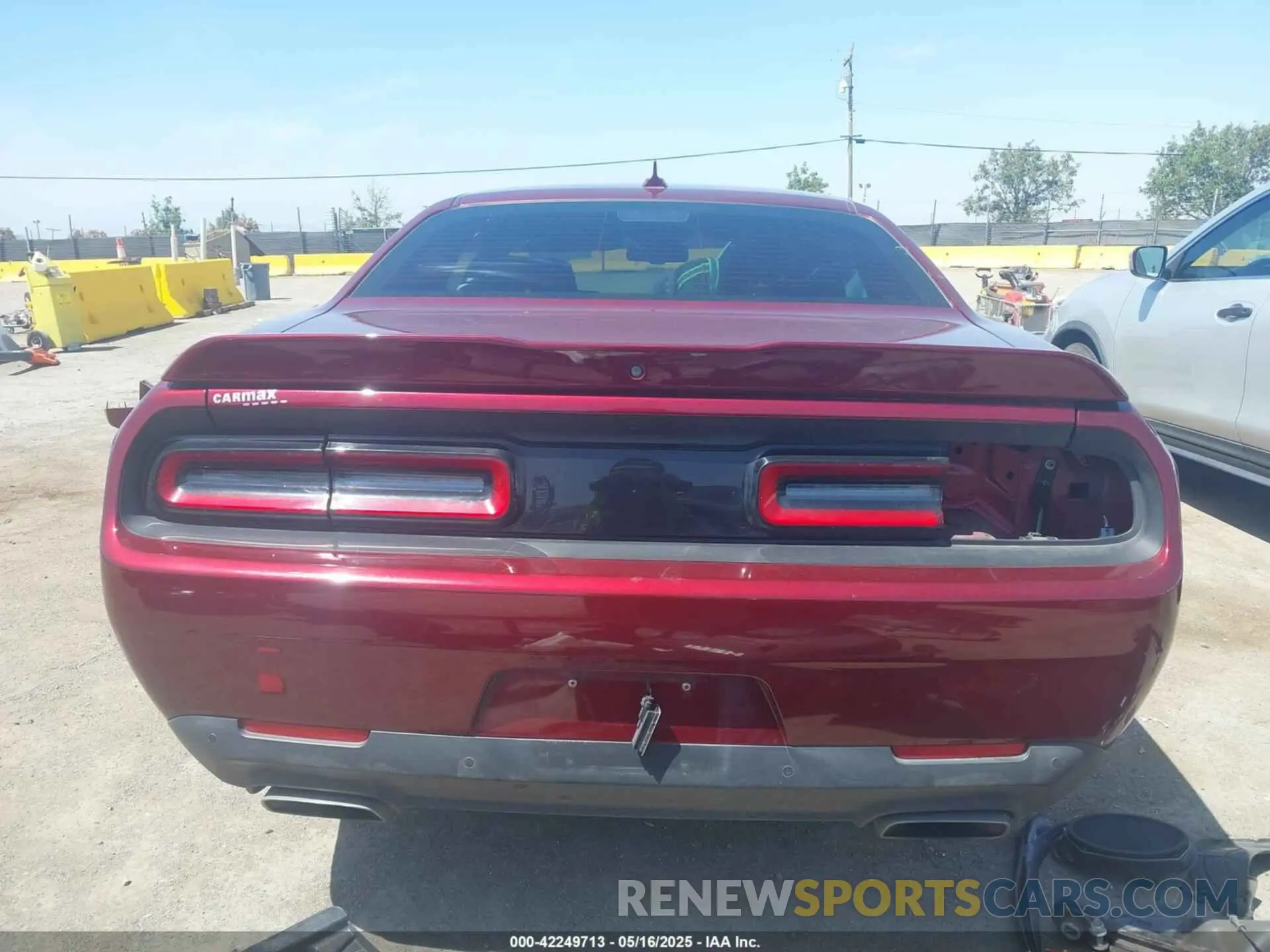 17 fotografías del automóvil dañado 2C3CDZBT2KH751102 DODGE CHALLENGER 2019