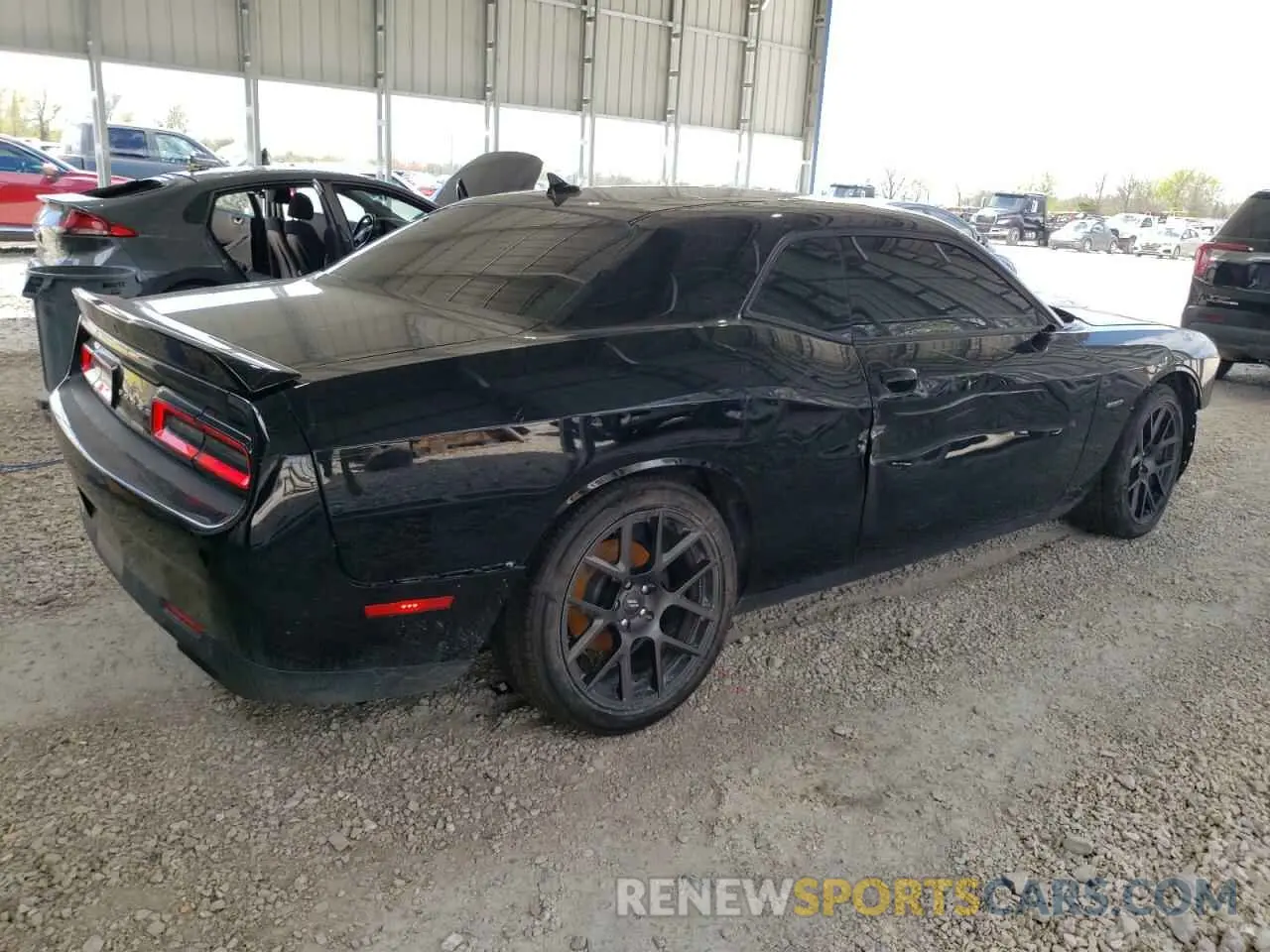 3 fotografías del automóvil dañado 2C3CDZBT4KH719767 DODGE CHALLENGER 2019