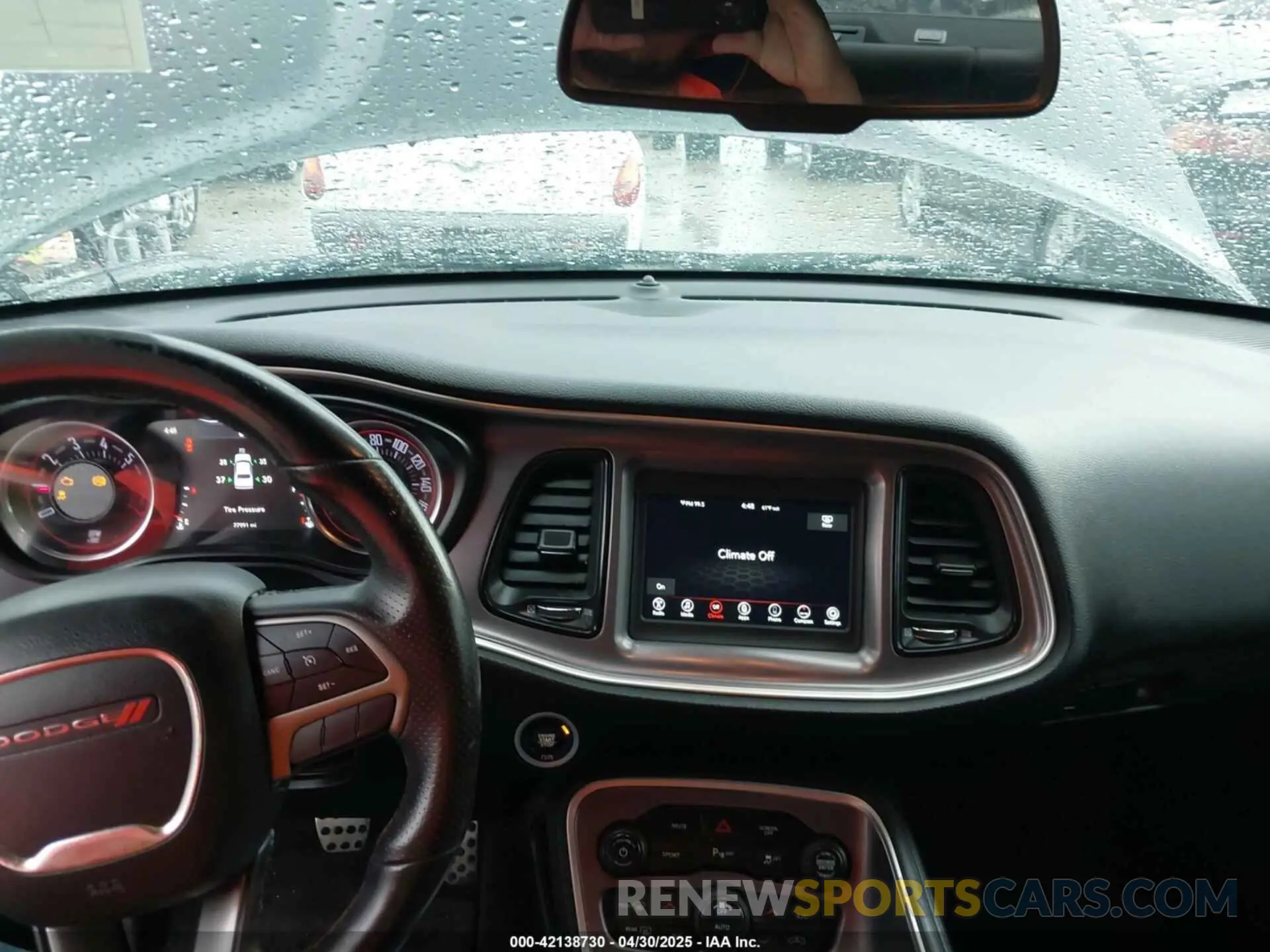 19 fotografías del automóvil dañado 2C3CDZBT6KH504293 DODGE CHALLENGER 2019