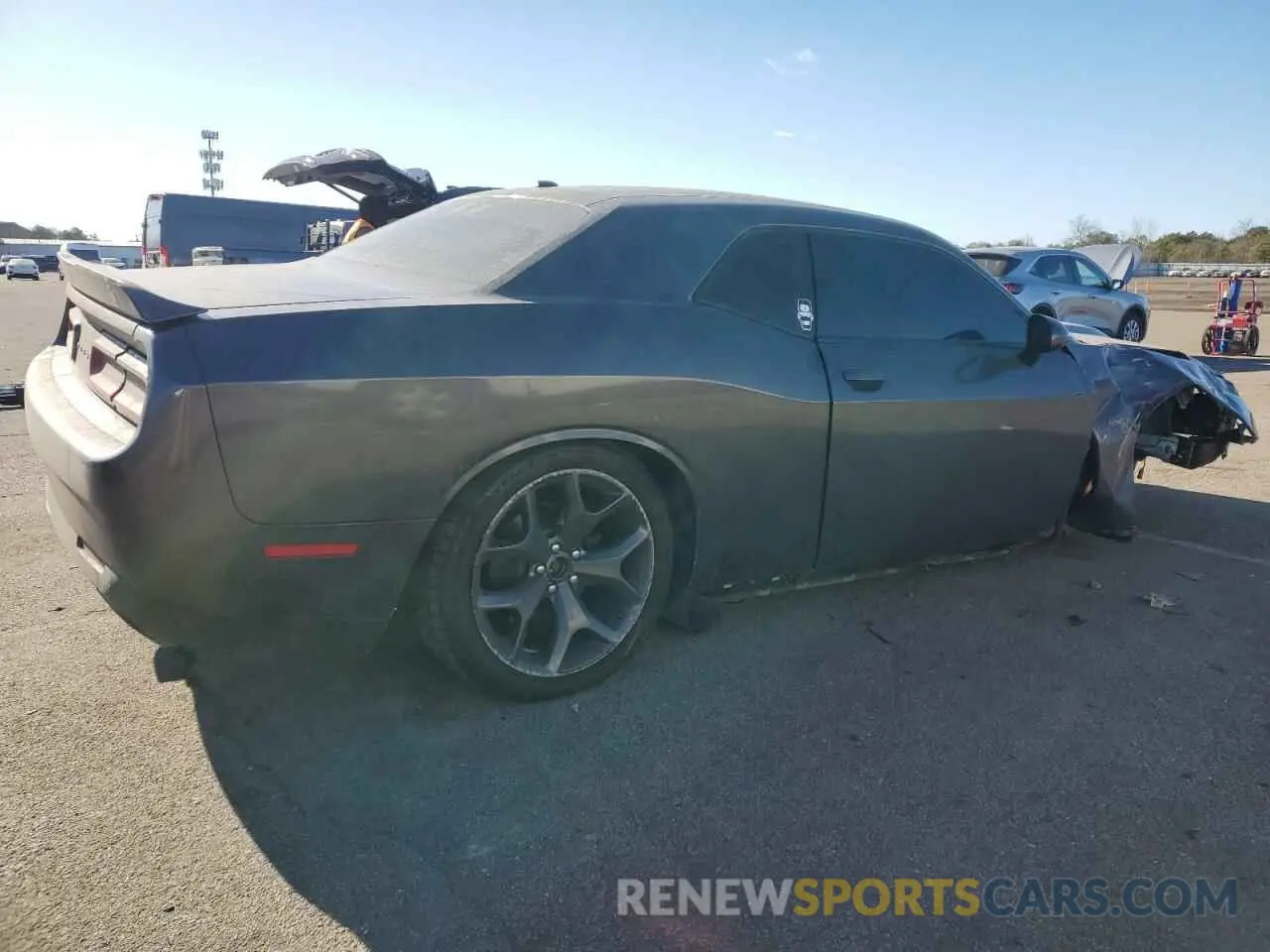 3 fotografías del automóvil dañado 2C3CDZBT6KH538959 DODGE CHALLENGER 2019