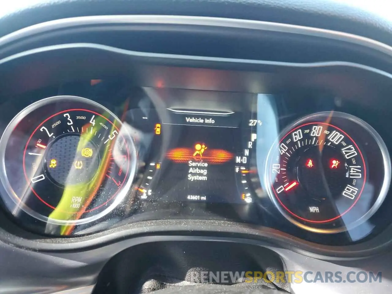9 fotografías del automóvil dañado 2C3CDZBT6KH538959 DODGE CHALLENGER 2019