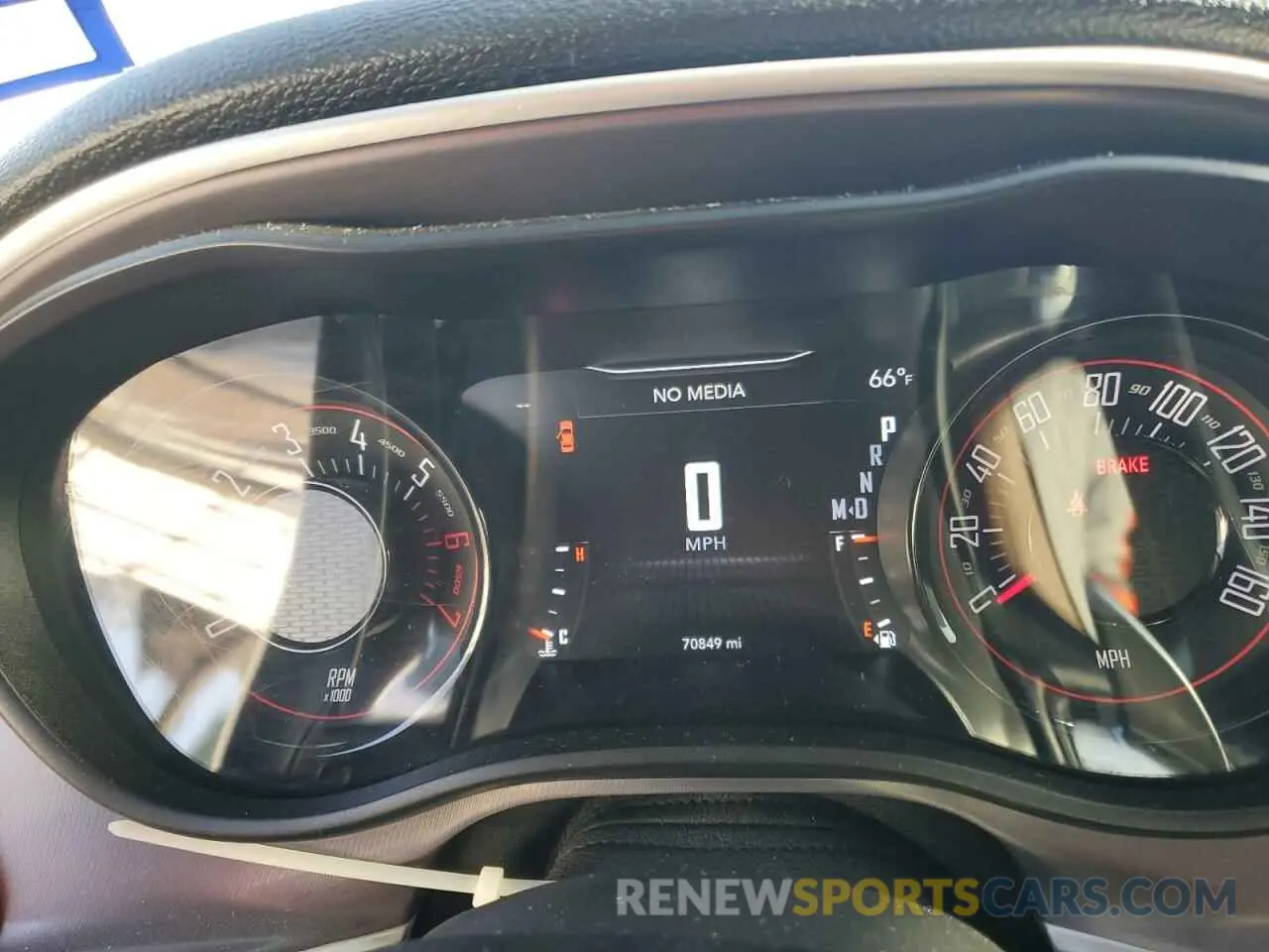 9 fotografías del automóvil dañado 2C3CDZBT6KH654839 DODGE CHALLENGER 2019