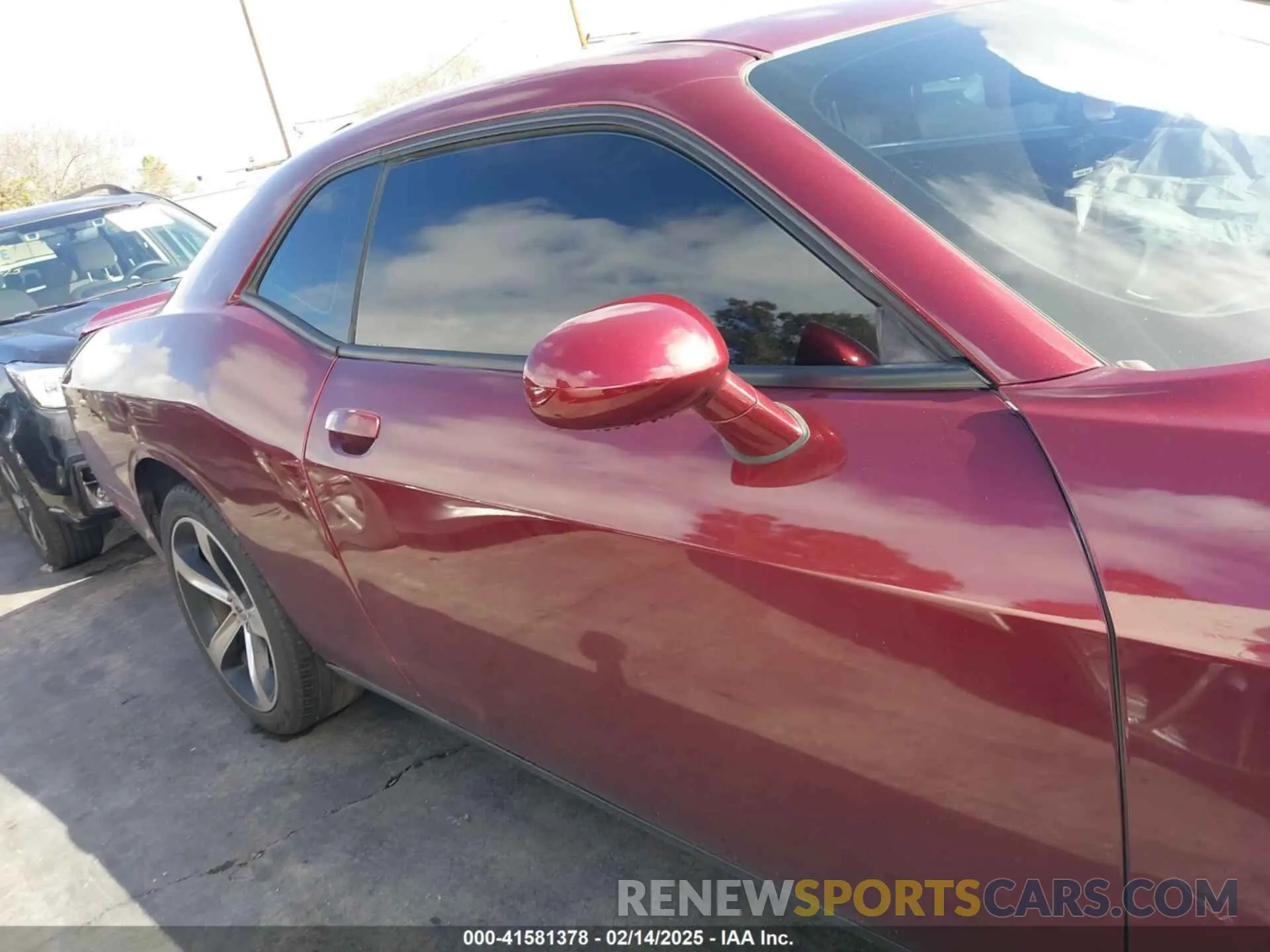 13 fotografías del automóvil dañado 2C3CDZBT6KH660527 DODGE CHALLENGER 2019