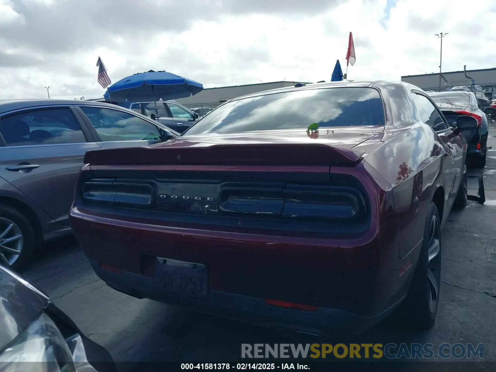 16 fotografías del automóvil dañado 2C3CDZBT6KH660527 DODGE CHALLENGER 2019