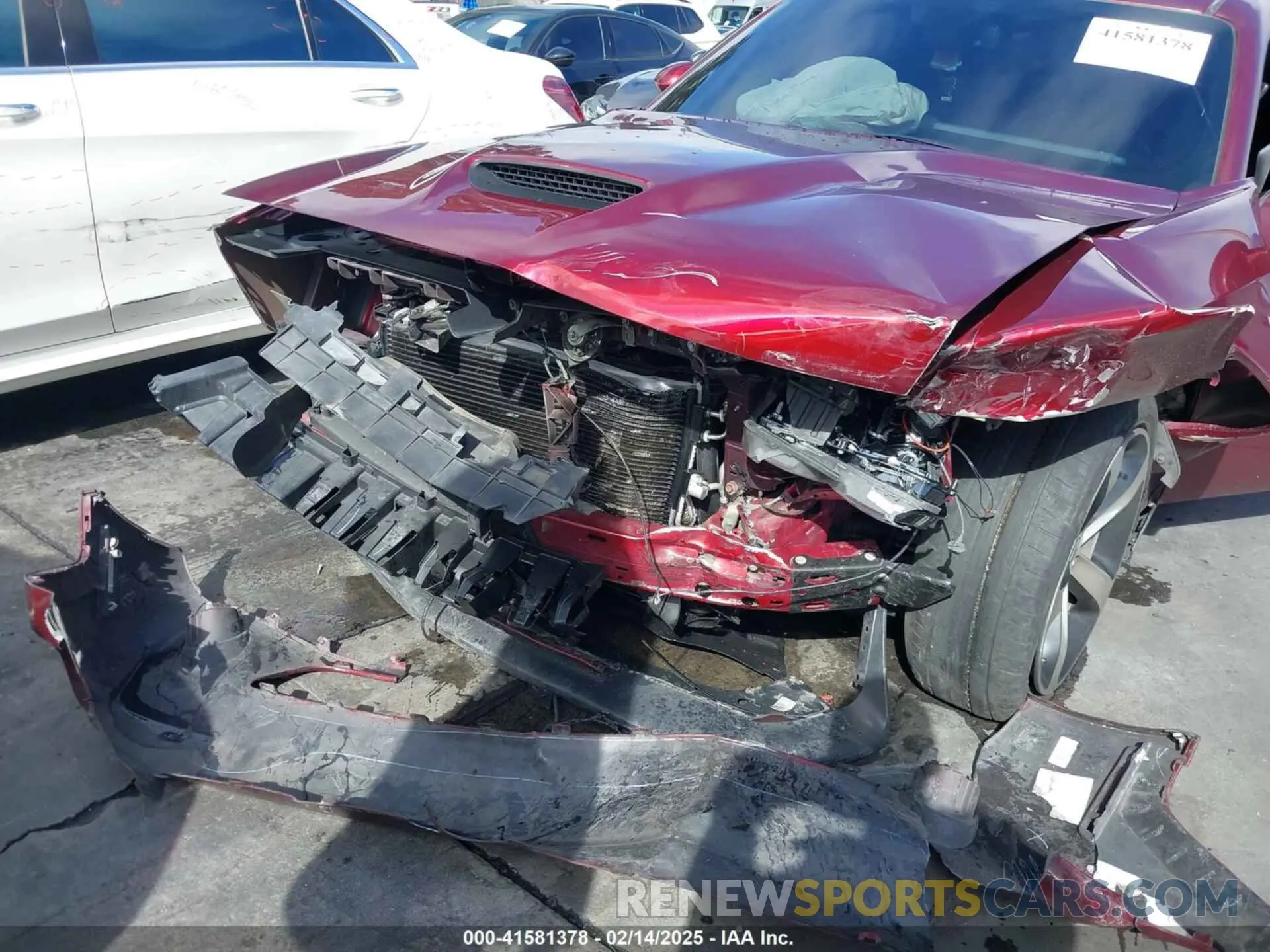 6 fotografías del automóvil dañado 2C3CDZBT6KH660527 DODGE CHALLENGER 2019
