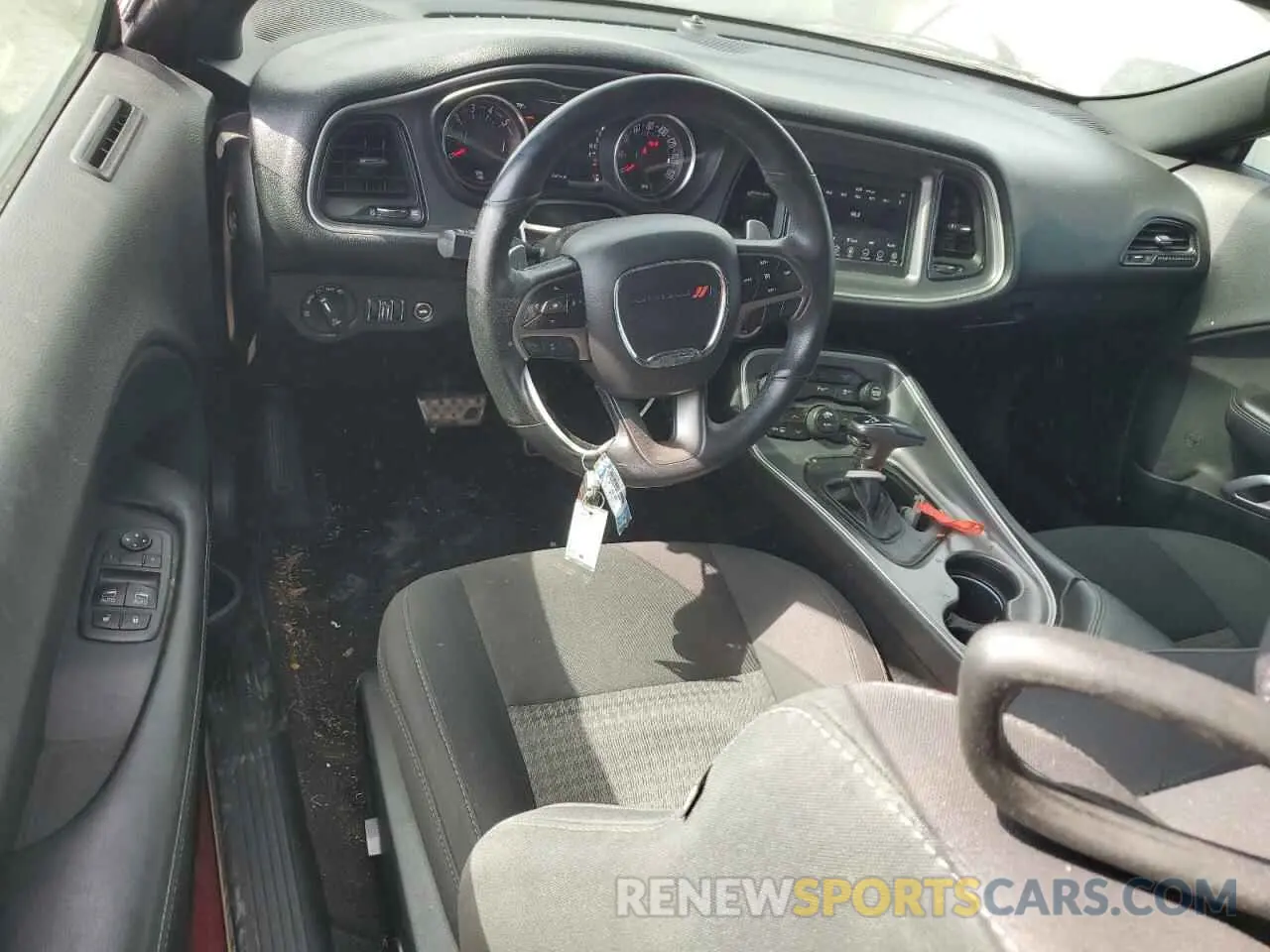8 fotografías del automóvil dañado 2C3CDZBT8KH539076 DODGE CHALLENGER 2019