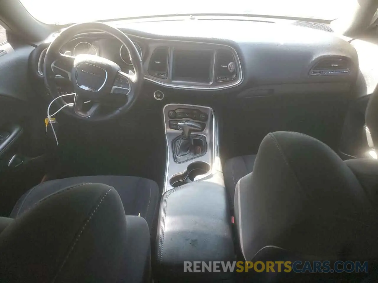 8 fotografías del automóvil dañado 2C3CDZBT8KH641638 DODGE CHALLENGER 2019