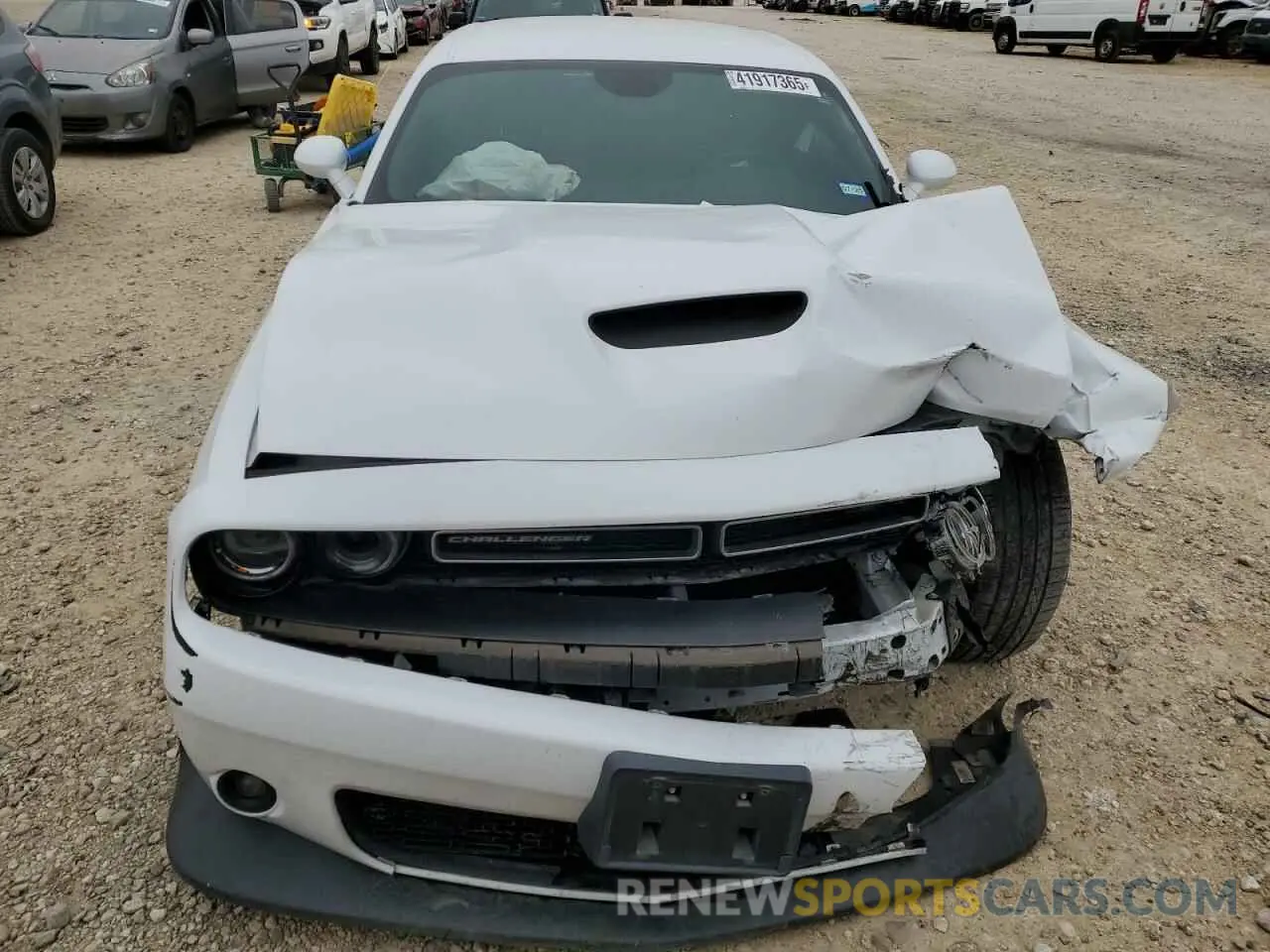 5 fotografías del automóvil dañado 2C3CDZBTXKH737612 DODGE CHALLENGER 2019