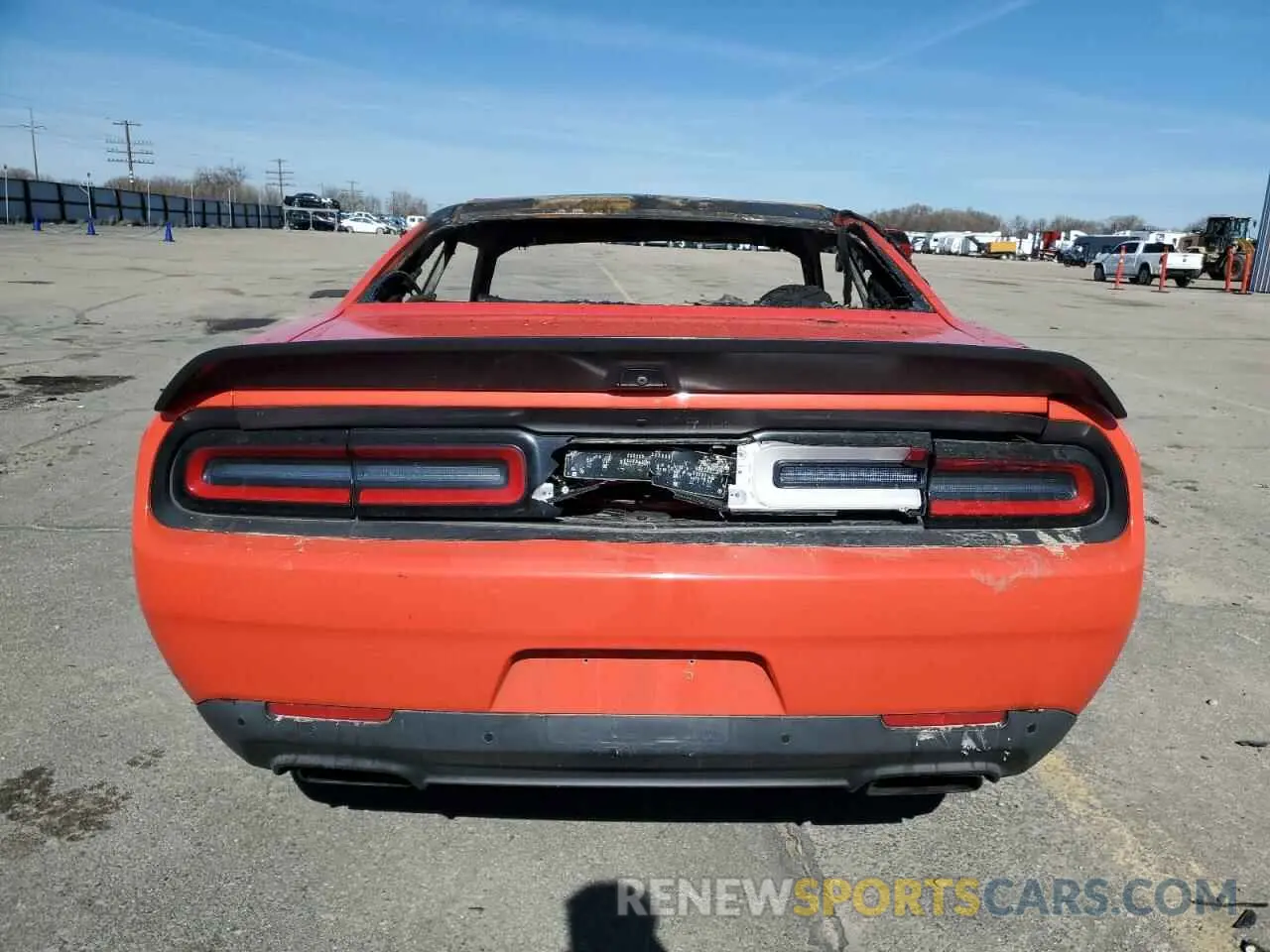 6 fotografías del automóvil dañado 2C3CDZC90KH718568 DODGE CHALLENGER 2019
