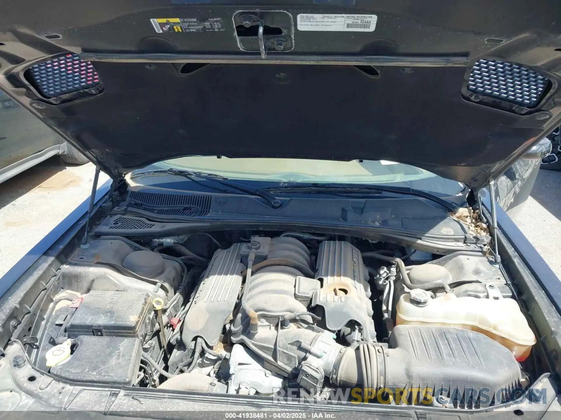 10 fotografías del automóvil dañado 2C3CDZFJ0KH730791 DODGE CHALLENGER 2019