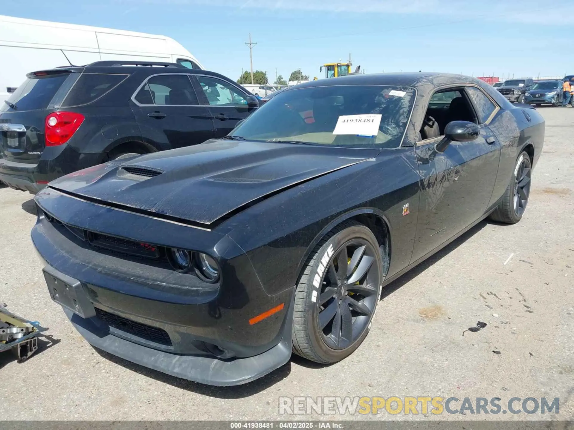 2 fotografías del automóvil dañado 2C3CDZFJ0KH730791 DODGE CHALLENGER 2019